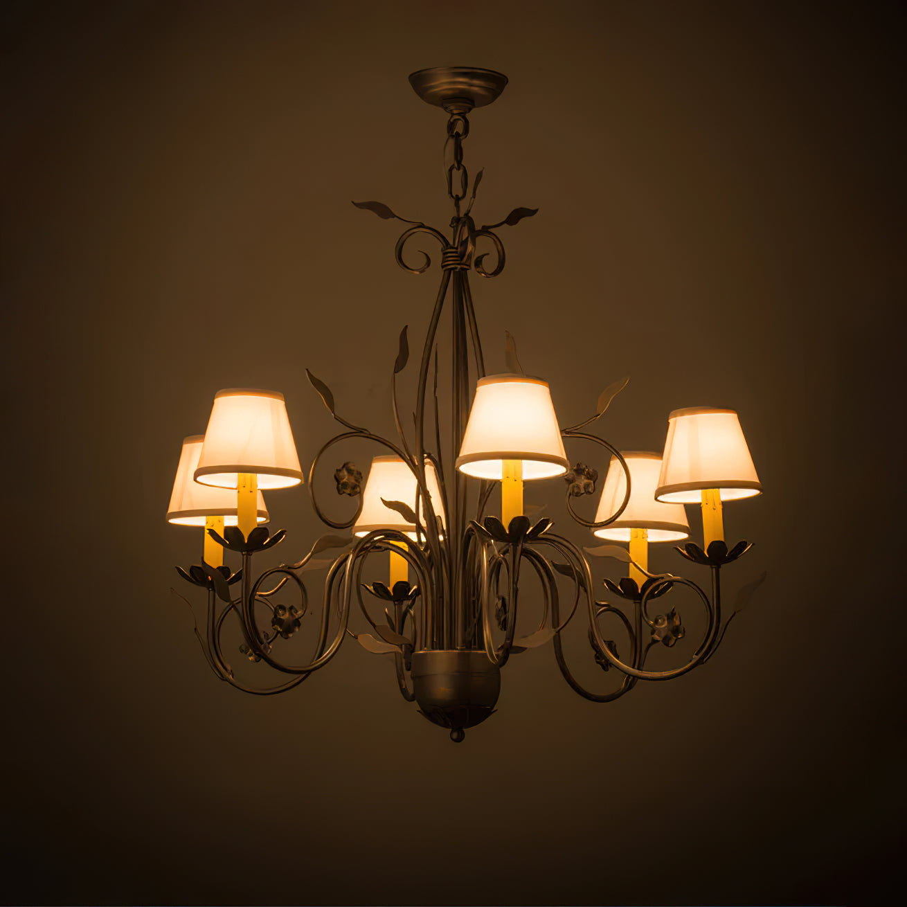 Gloruvyj Individual Creativity Brass Fabric Chandelier - Letslighting