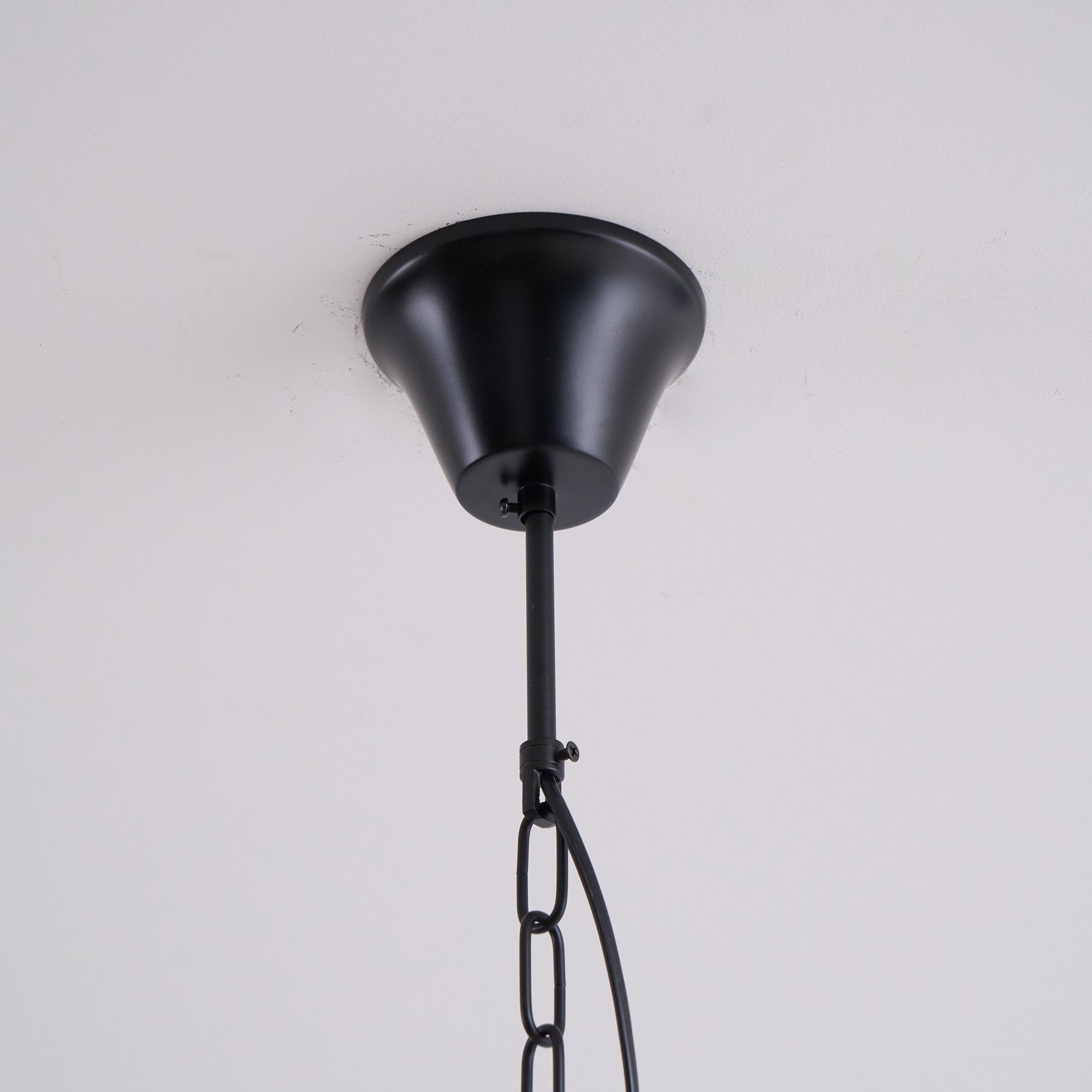 Epoch Retro Braeden Pendant Light Glass