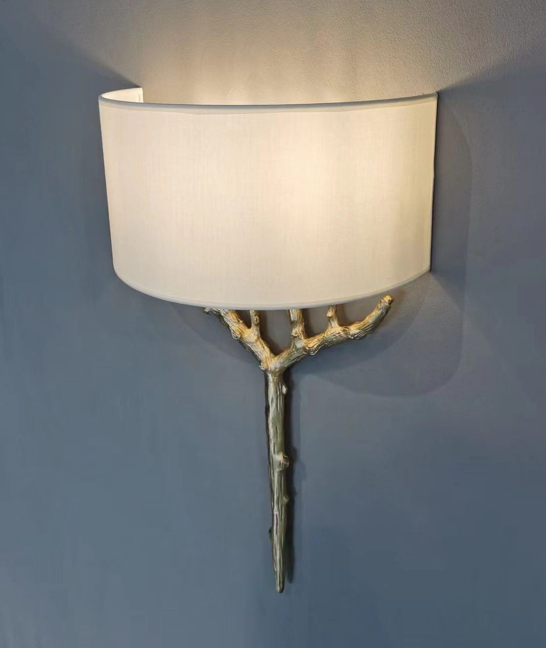 Ceryndir Antler Brass Wall Sconce - Letslighting