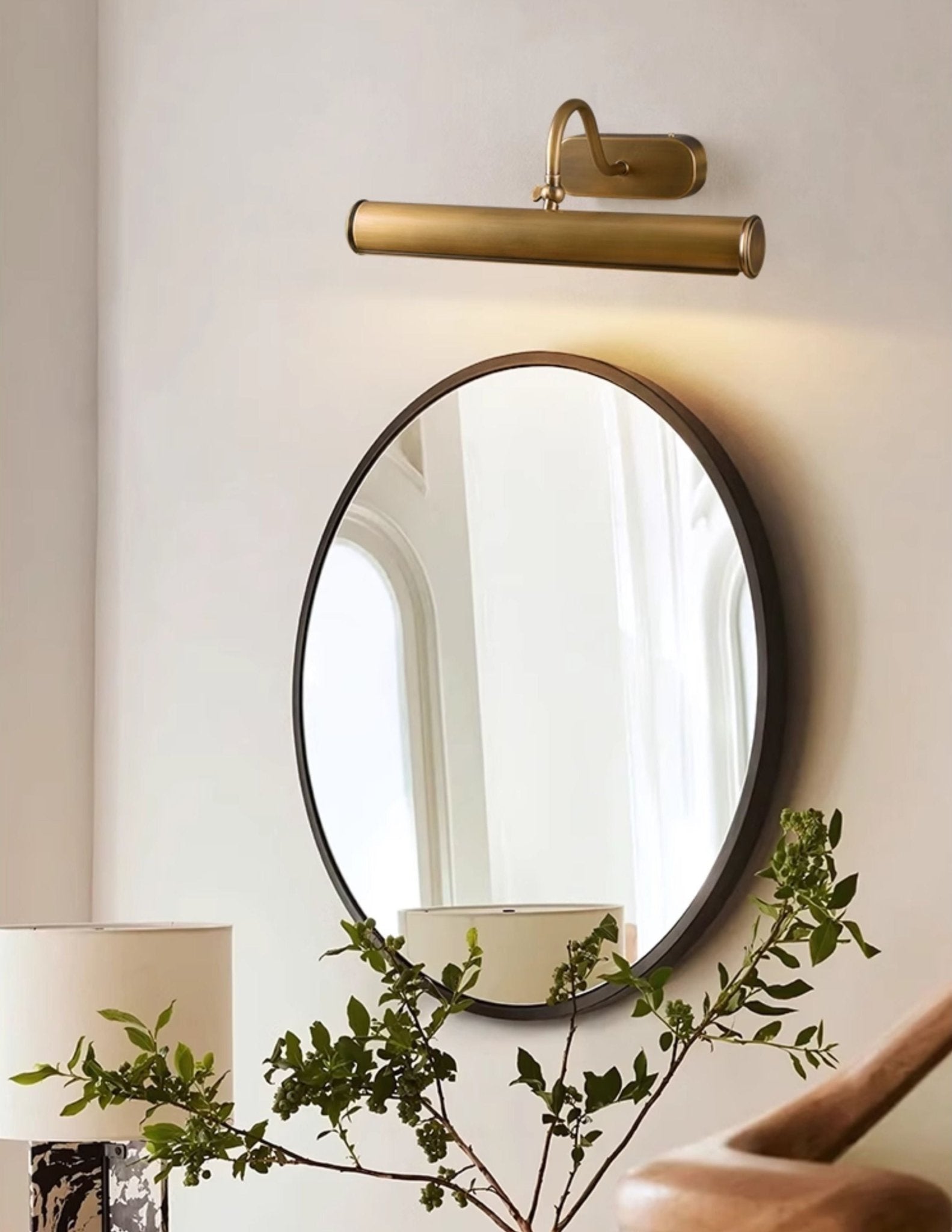 Bravonn Studio Vanity Wall Light - Letslighting