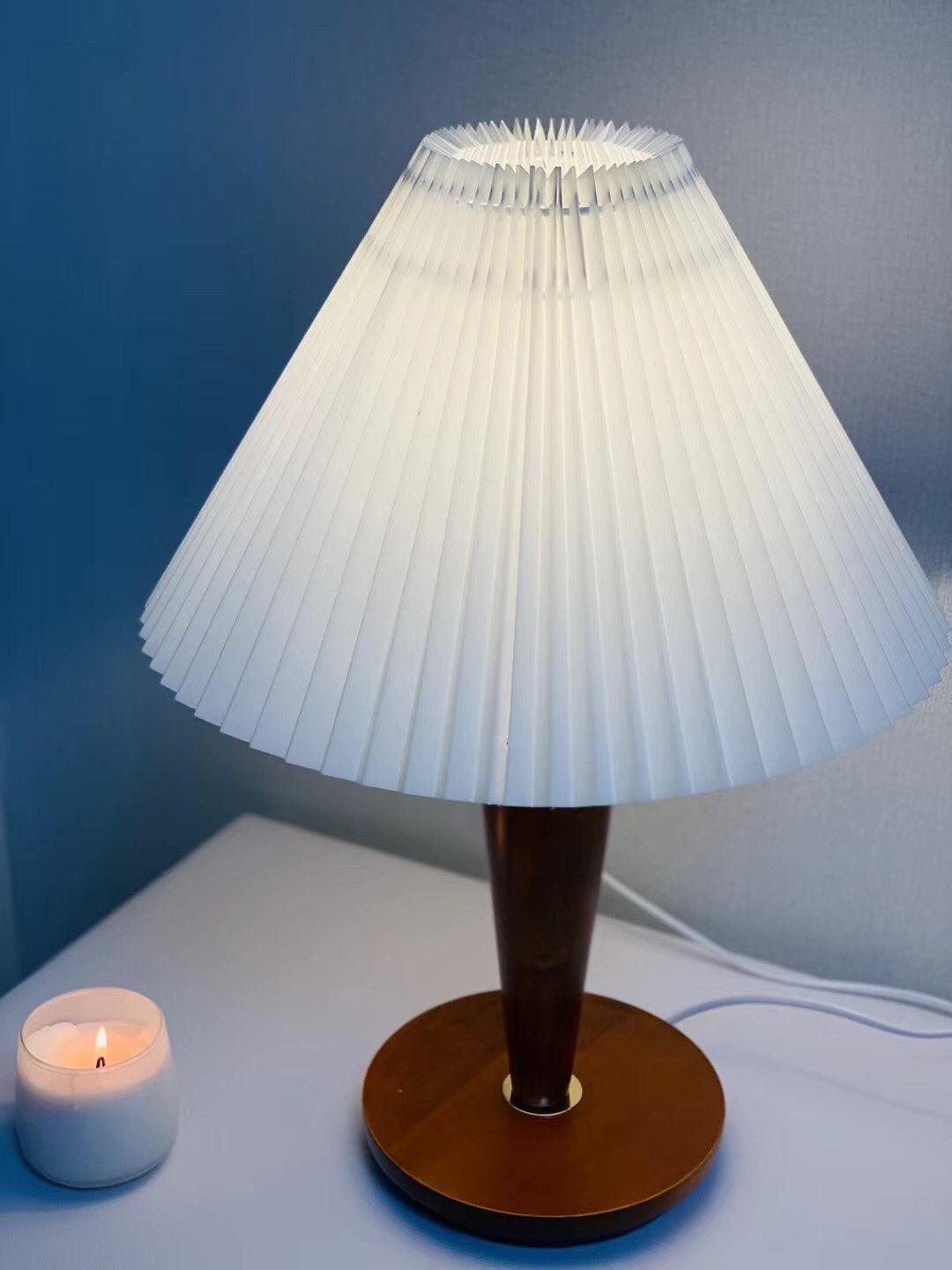 Mary Modern Fabric Table Lamp - Letslighting