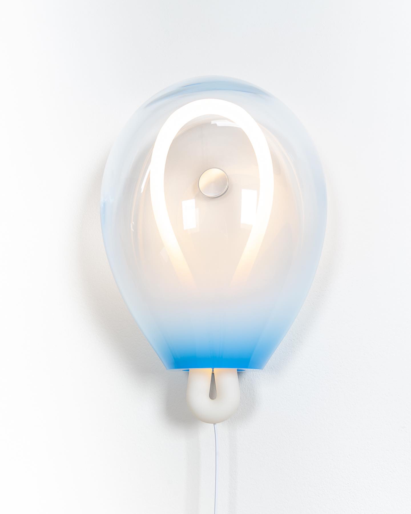 Lysolila Premium Nordic Art Glass Wall Light - Letslighting
