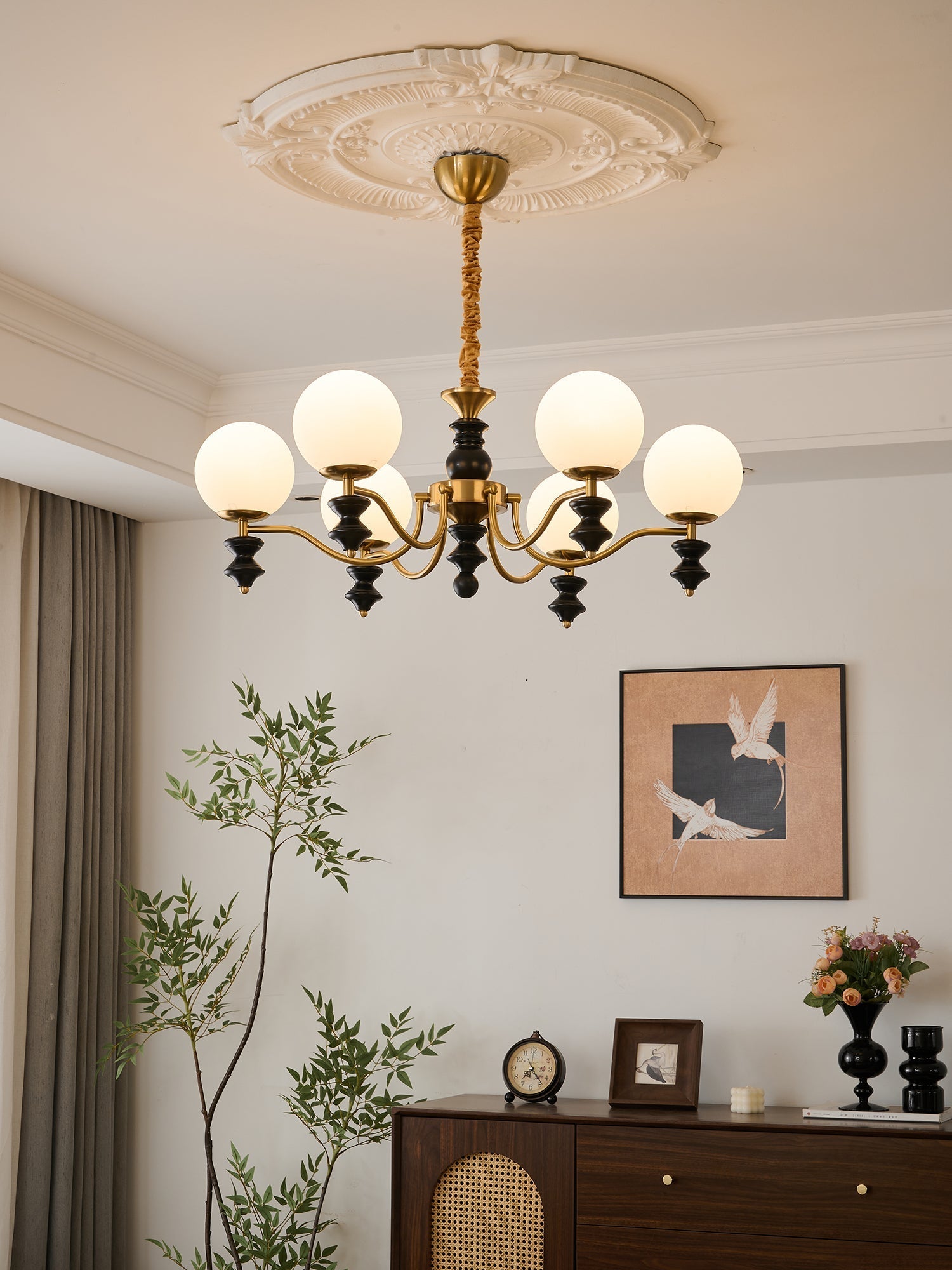Ordore Traditional Elegance Vintage Wood Chandelier - Letslighting