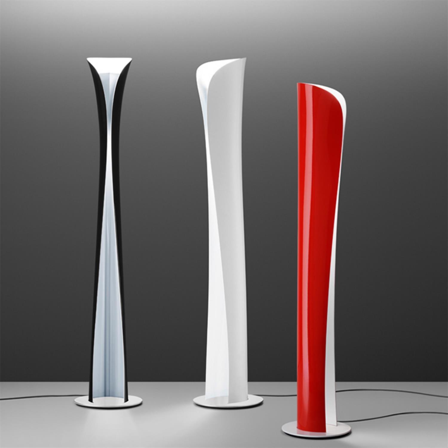 Tora Aluminum Futuristic Floor Lamp - Letslighting