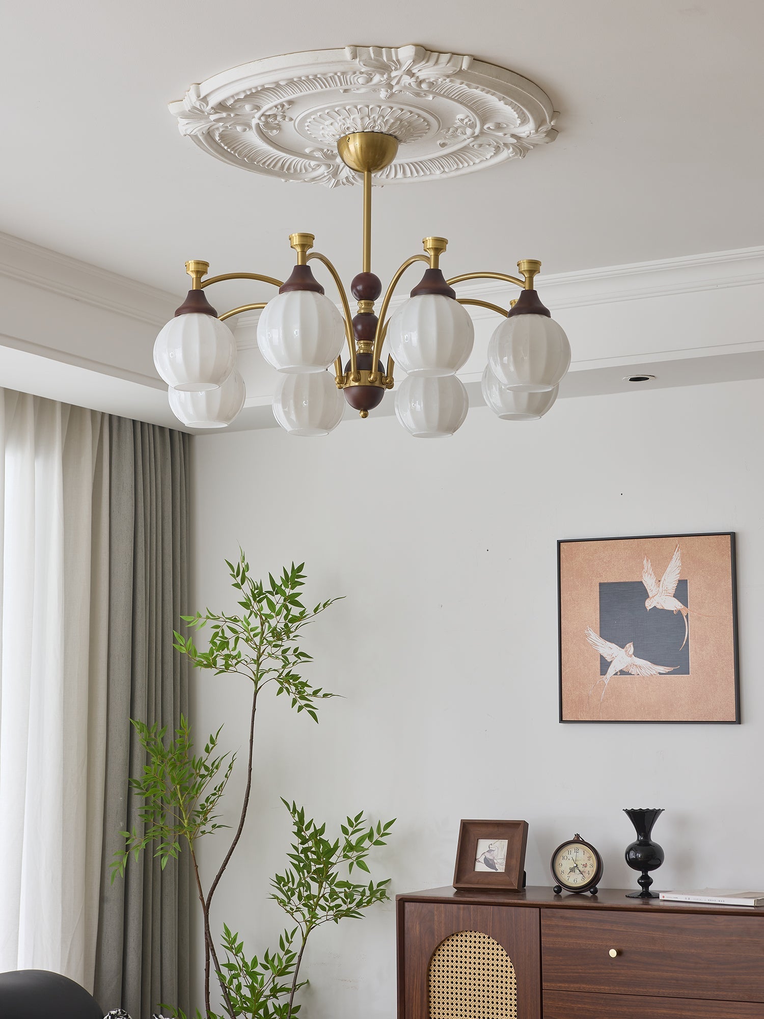 Illoros Traditional Elegance Wood Chandelier - Letslighting