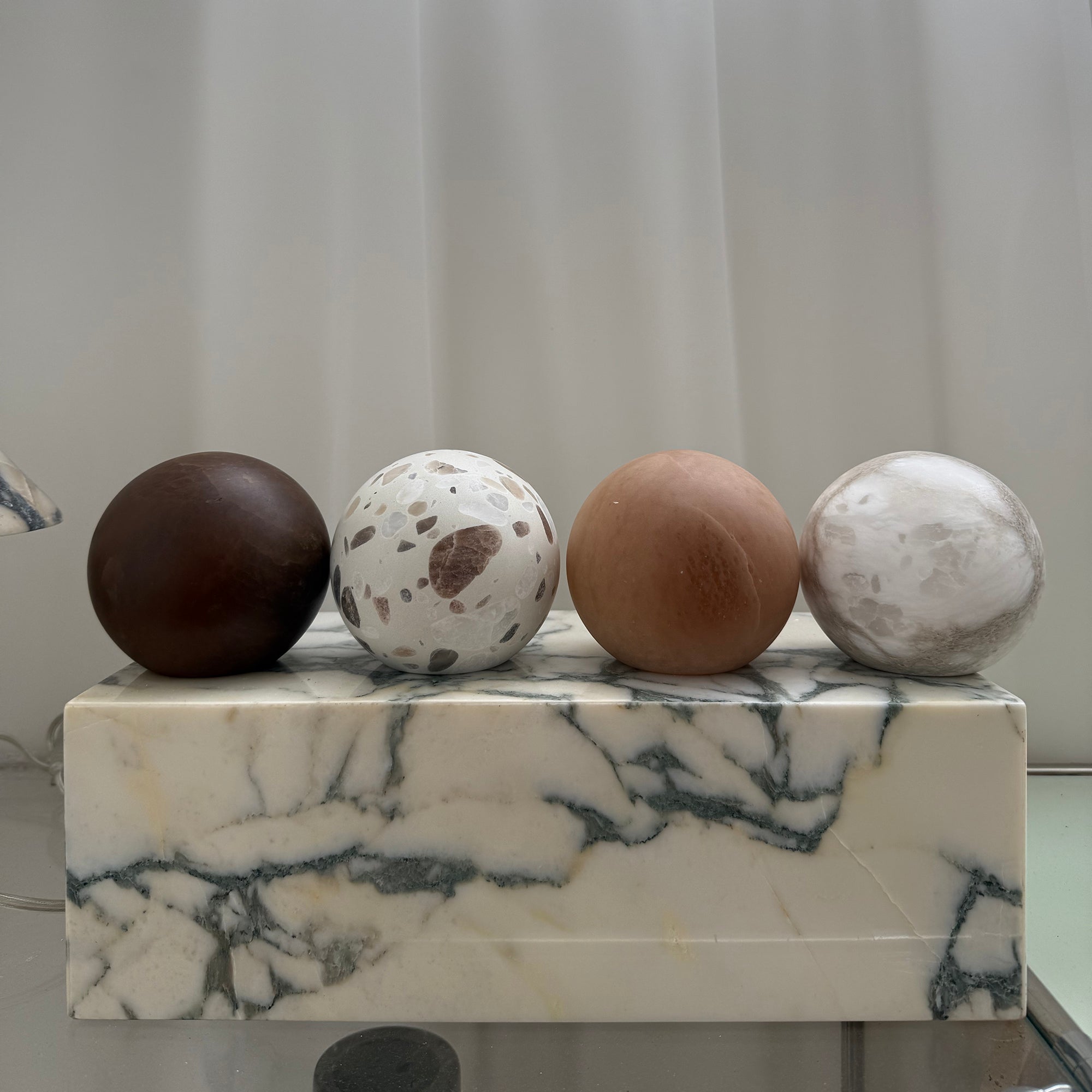 Arca Modern Minimalist Eclipse Mrable Wall Lamp - Letslighting