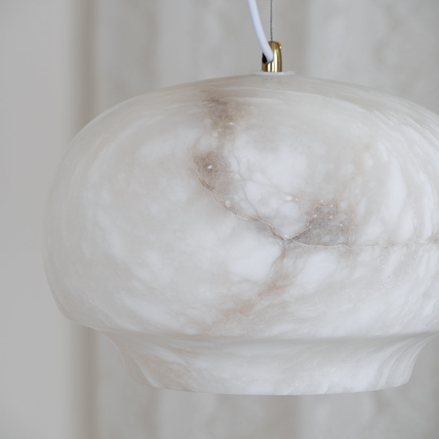 Miroir Modern Minimalist Alabaster Pendant Lamp - Letslighting