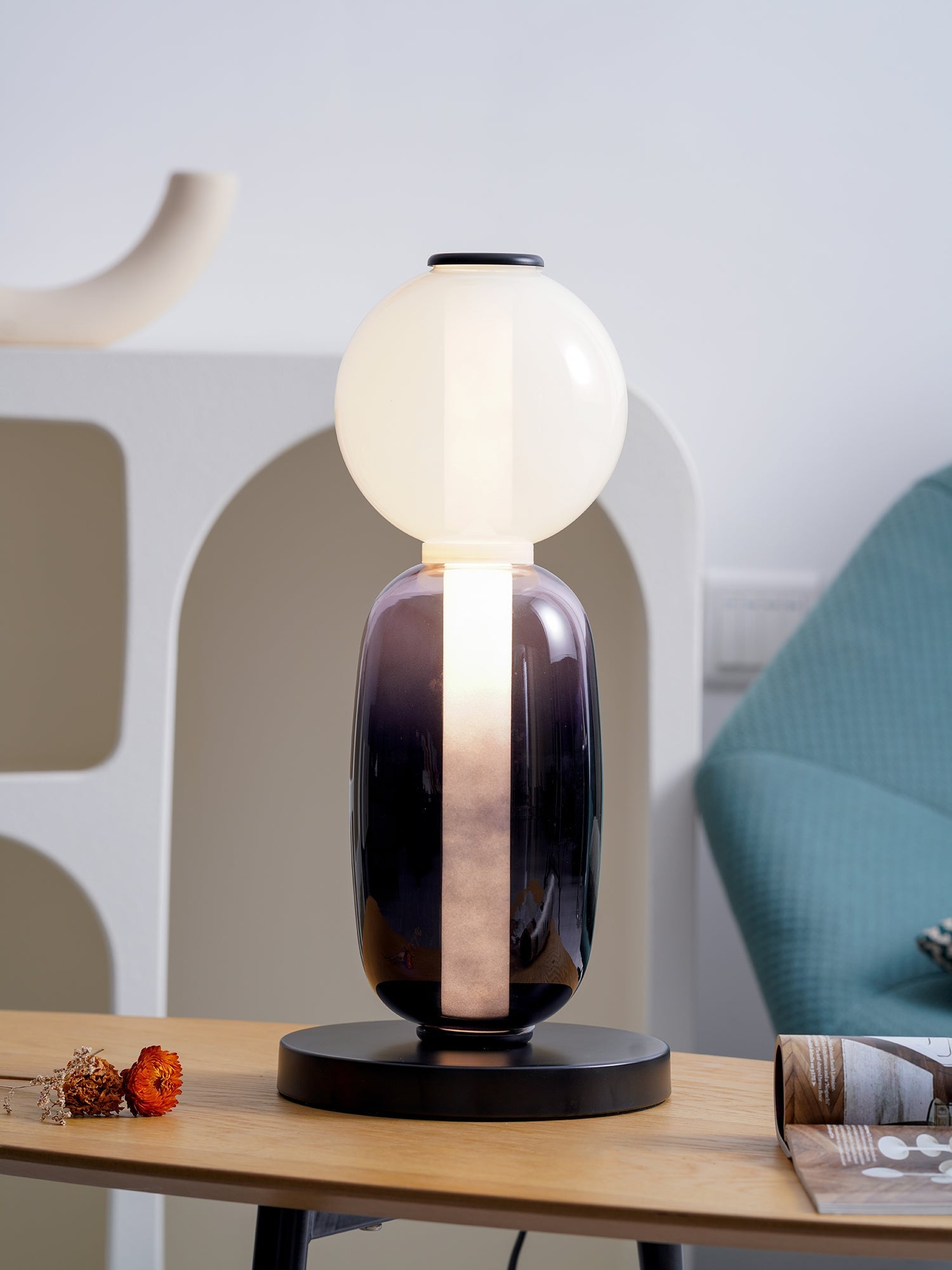 Elias Modern Table Lamp - Letslighting