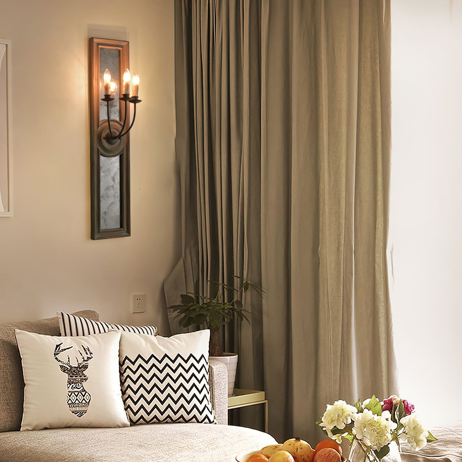 Phasis 3-Light Mirrored Elegance Vintage Sconce Wall Lamp - Letslighting