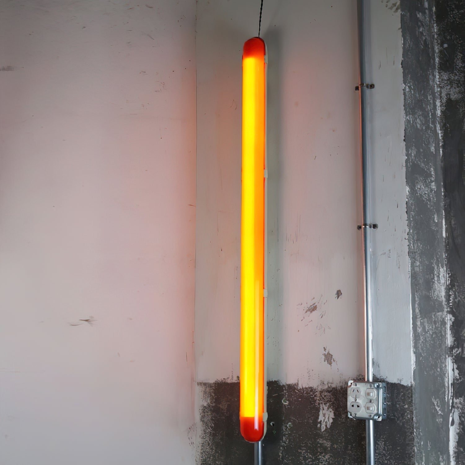 Joy Modern Minimalist Red Plastic Wall Lamp - Letslighting