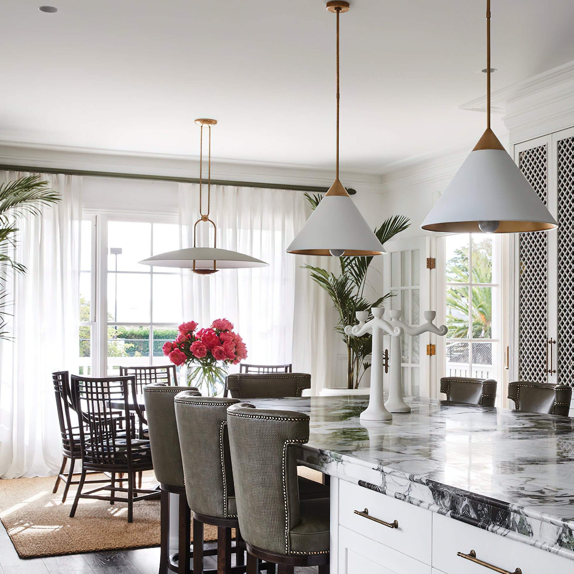 Cara Modern Minimalist Brass Pendant Light - Letslighting