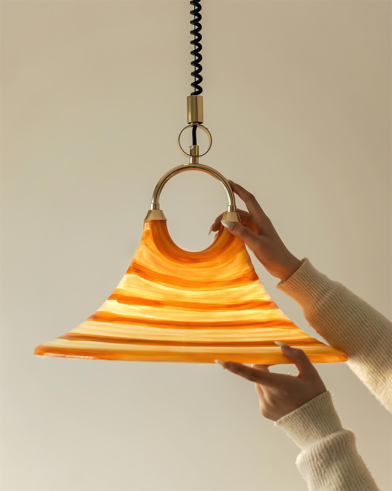 Aria Trumpet Individual Creativity Plastic Pendant Lamp - Letslighting