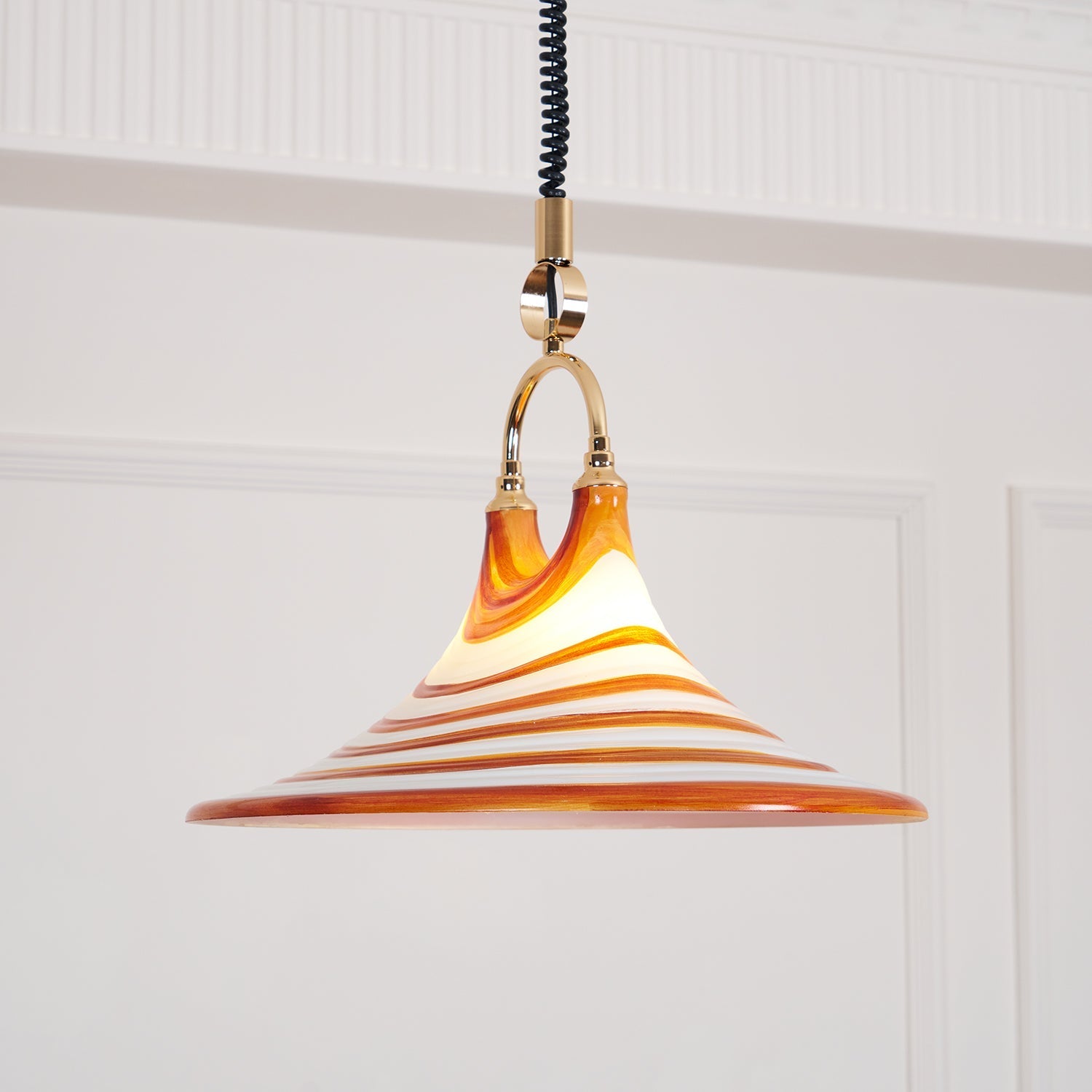 Aria Trumpet Individual Creativity Plastic Pendant Lamp - Letslighting