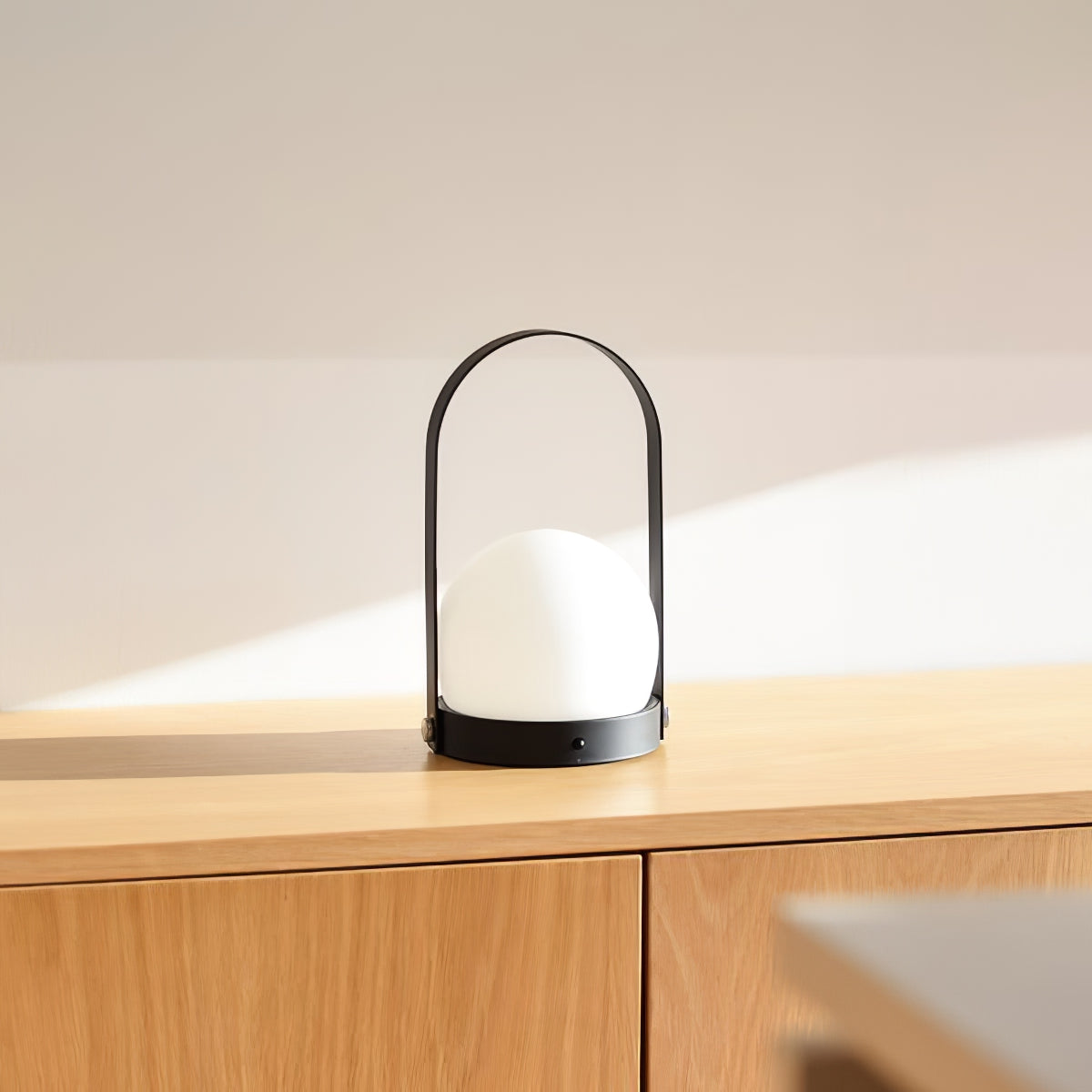 Zenon Glass Minimalist Table Lamp - Letslighting