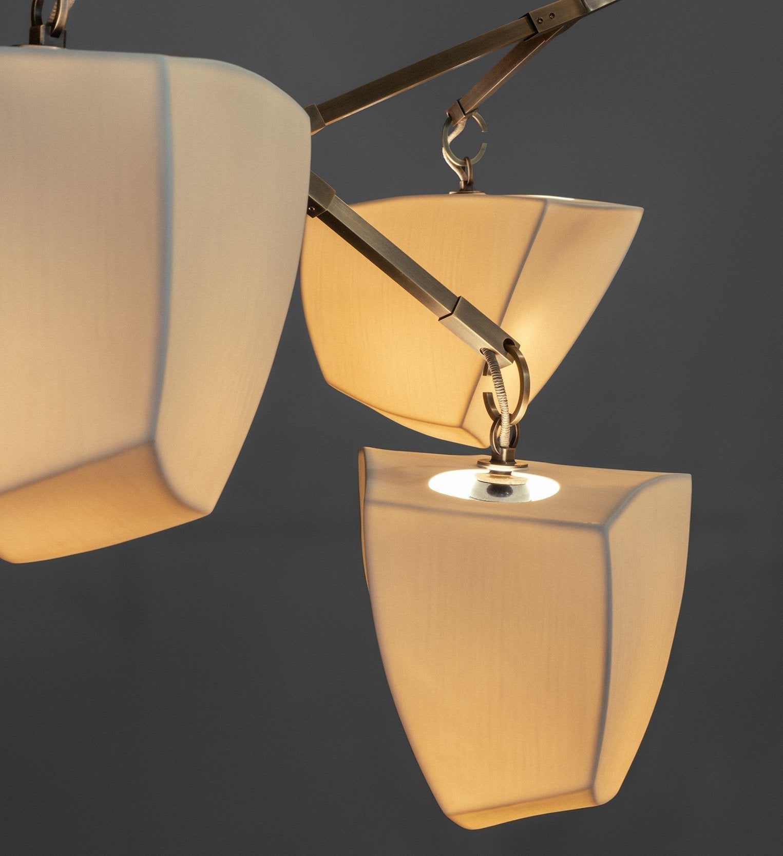 Iris Mobile Individual Creativity Brass Ceramics Chandelier - Letslighting