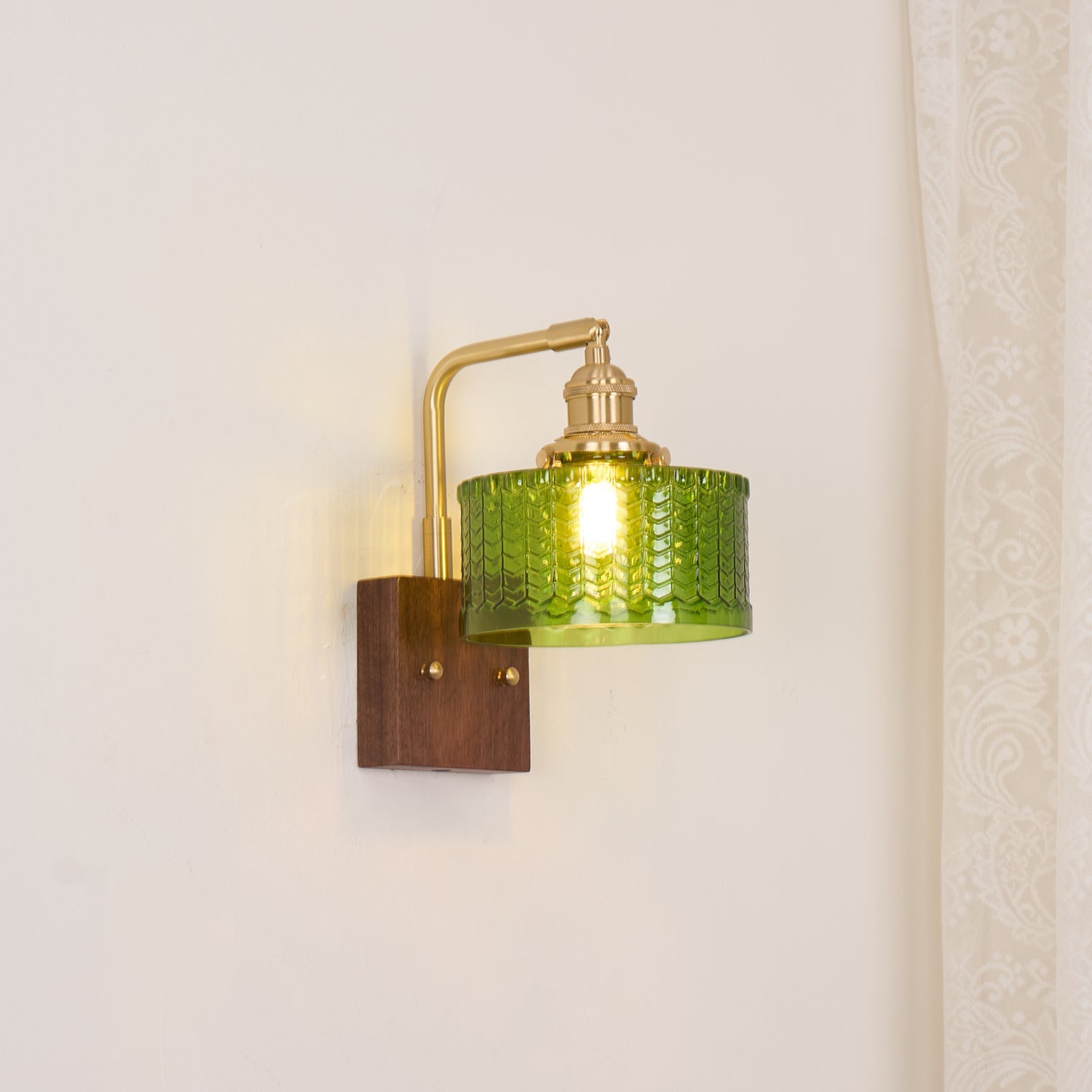 Valentina Emerald Glow Wall Lamp Plug-In