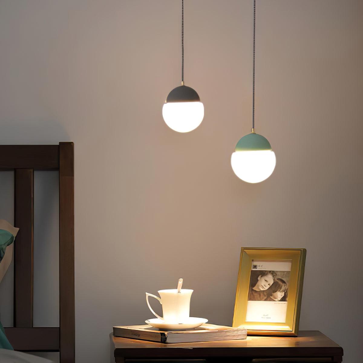 Ilraearis Glass Pendant Light