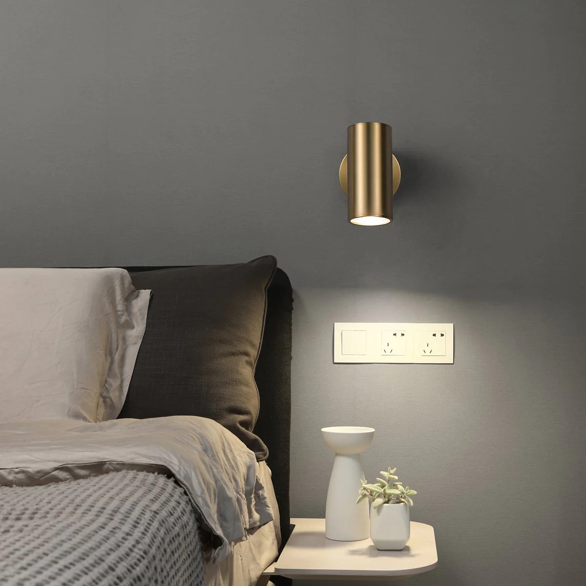 Frost Modern Minimalist Brass Sconce Wall Lamp - Letslighting