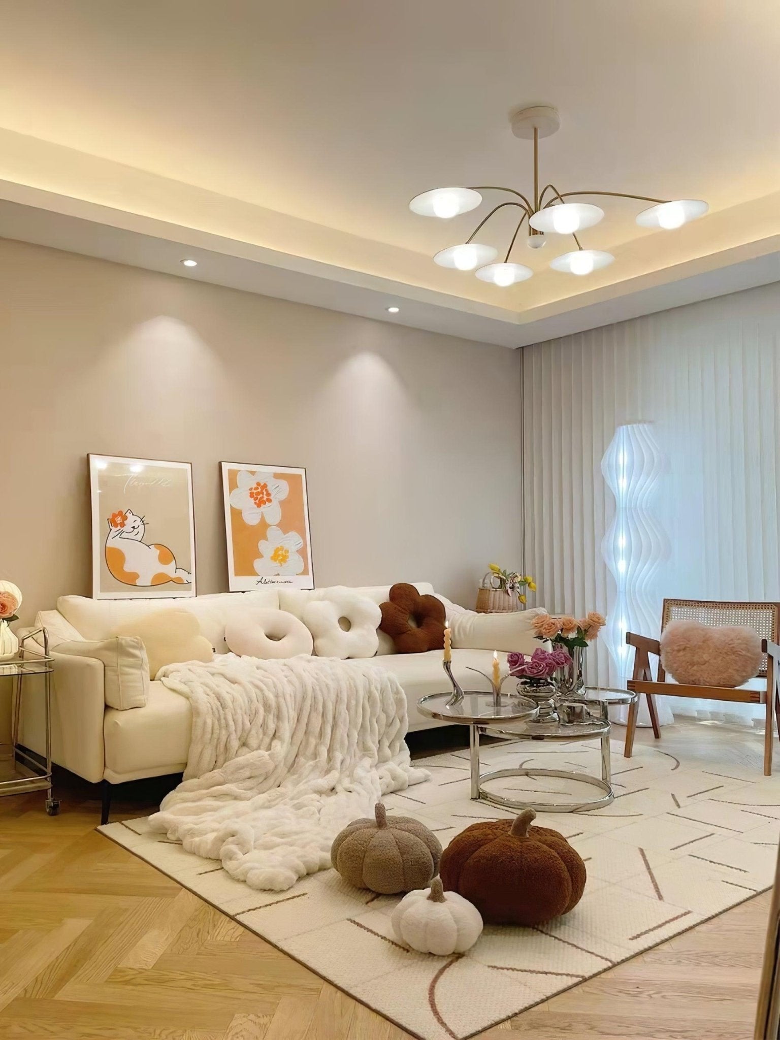 Lustra Chandelier with Art Deco-Inspired Mushroom - Letslighting