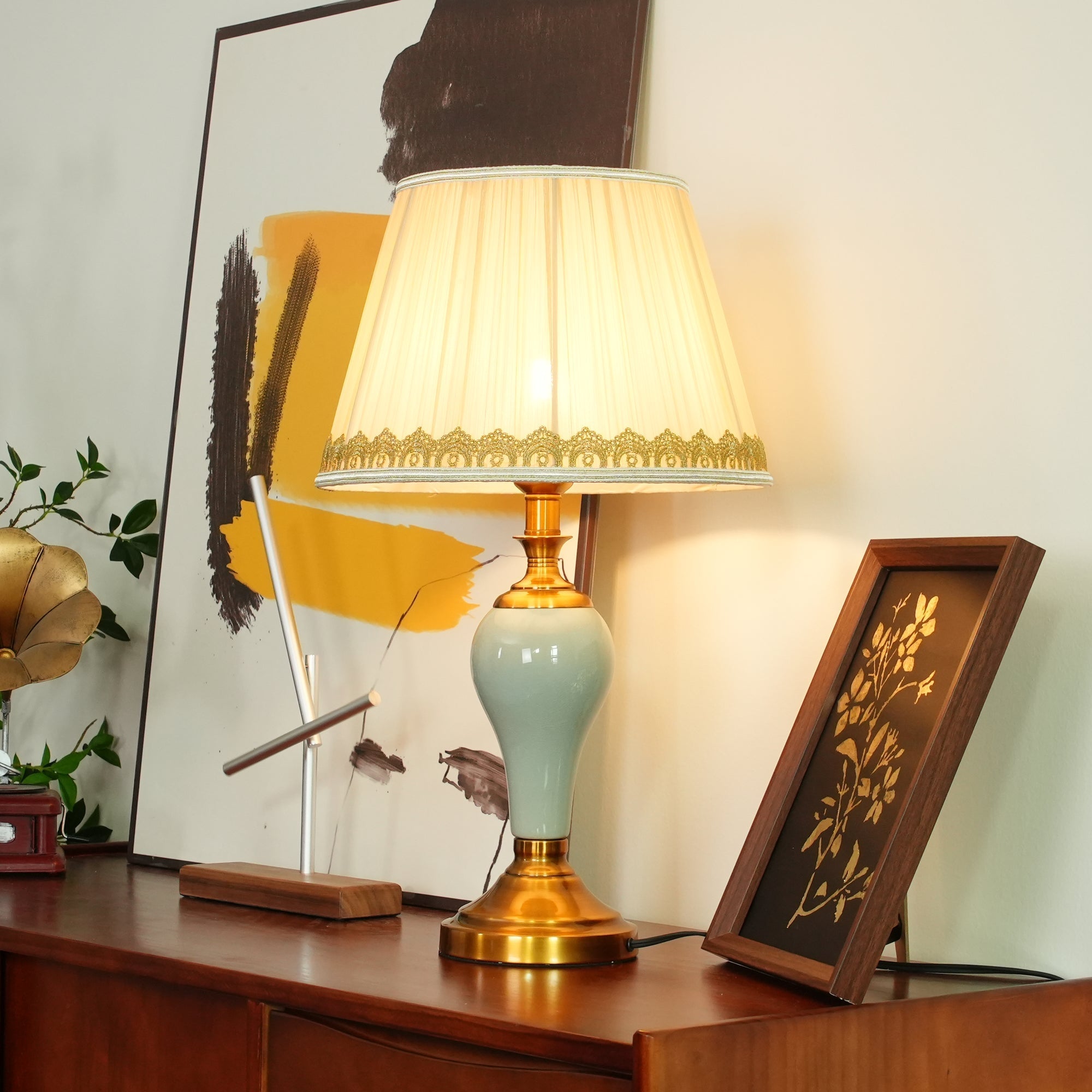 Mirova Ceramic Fabric Table Lamp - Letslighting