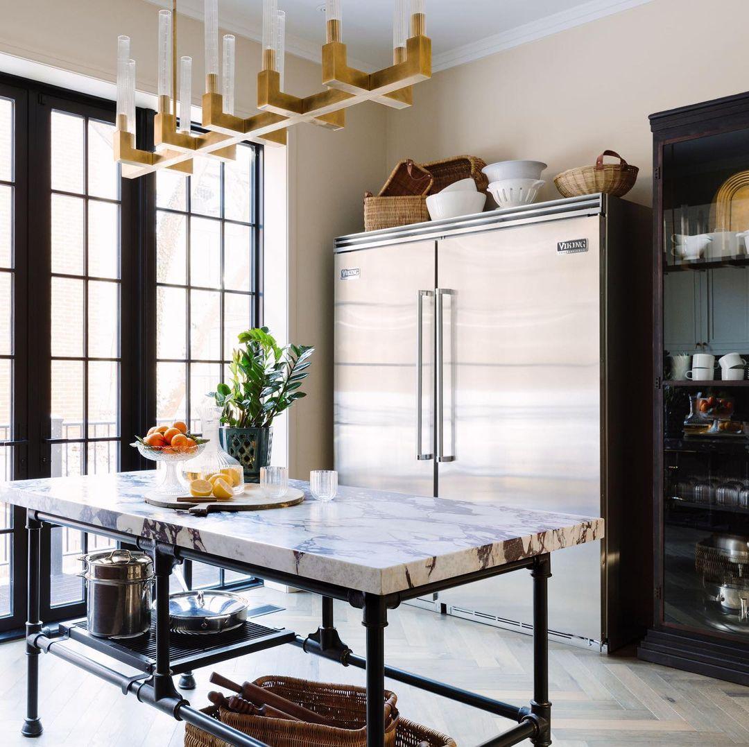 Brass rectangular glass chandeliers - Letslighting