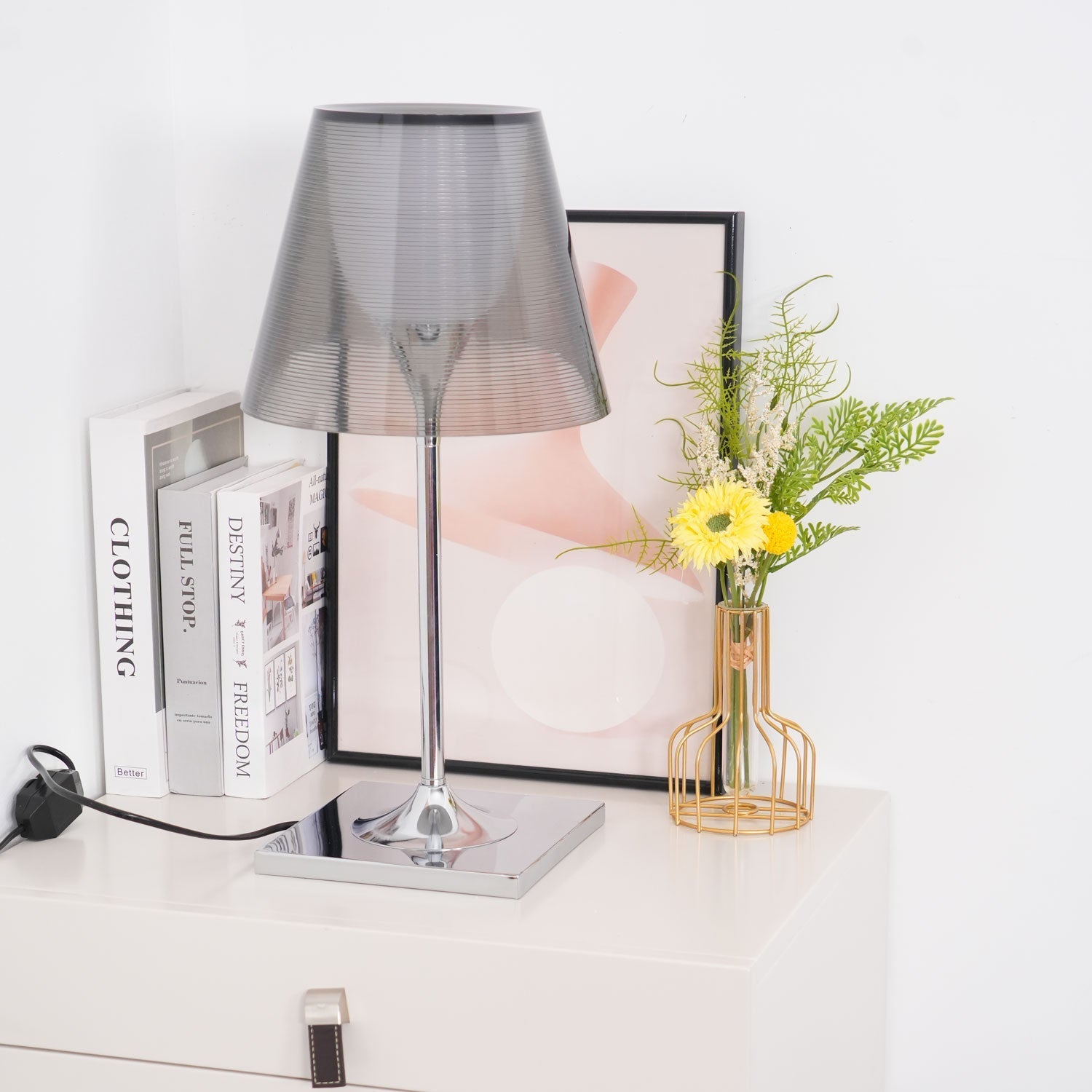 Bravon Plastic Table Lamp - Letslighting