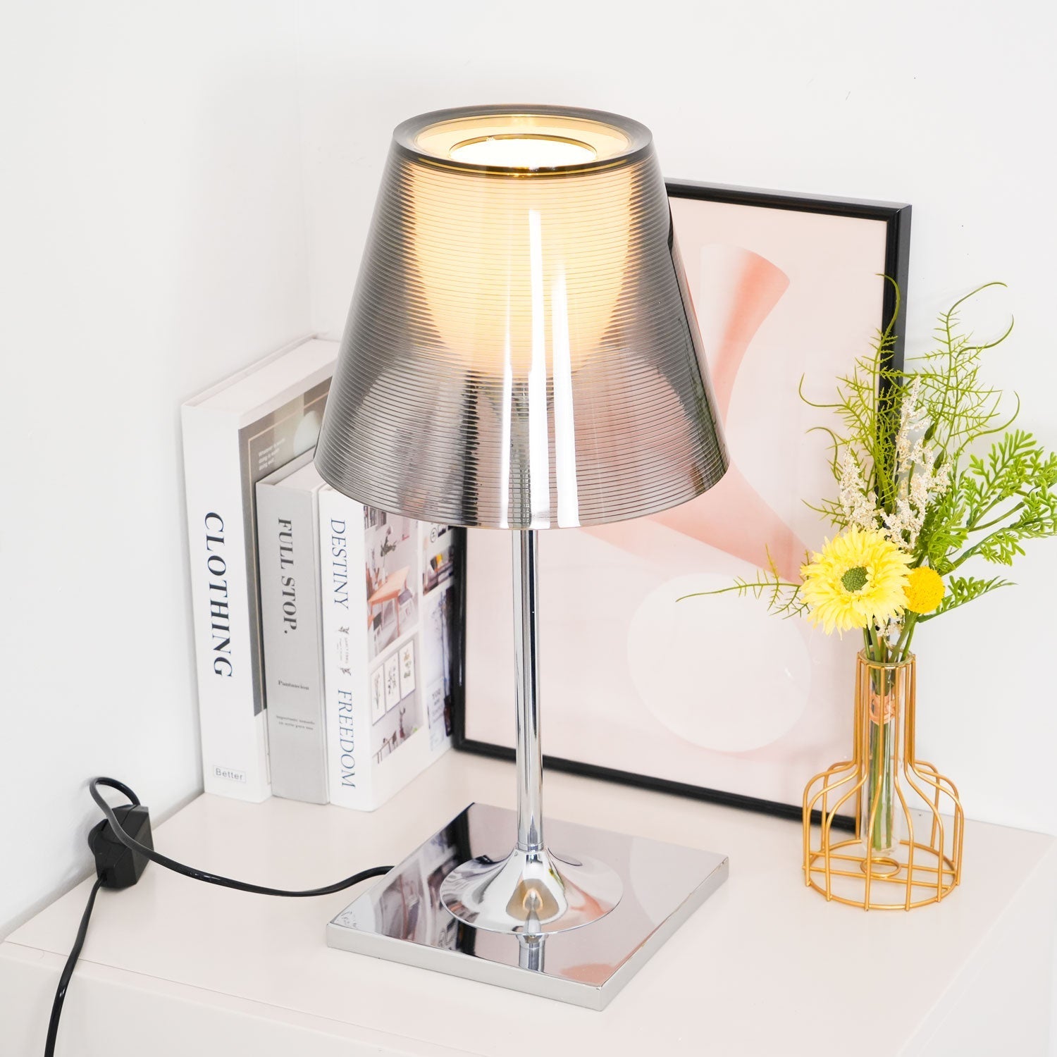 Bravon Plastic Table Lamp - Letslighting