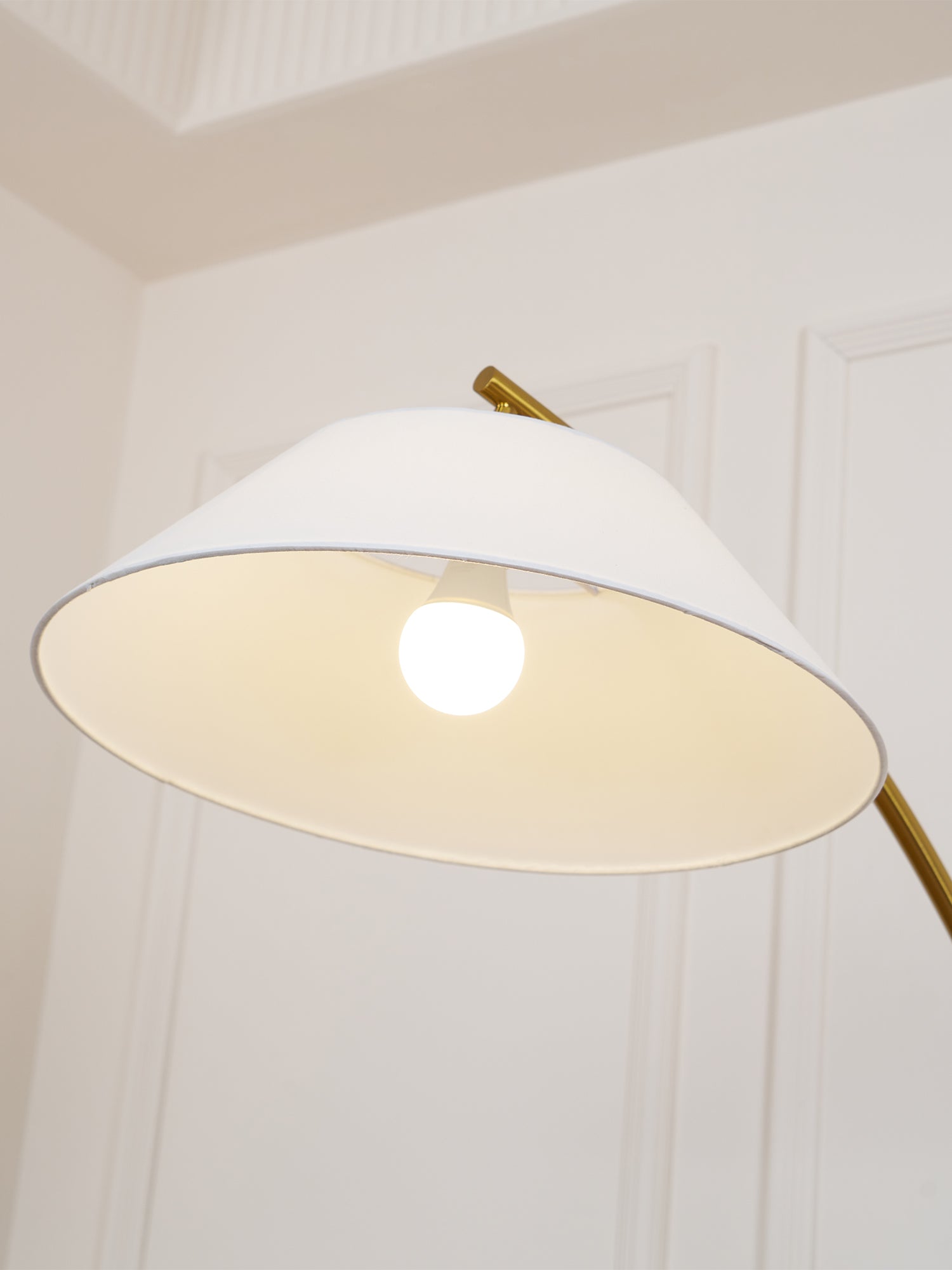 Varnan Steel Fabric Floor Lamp - Letslighting