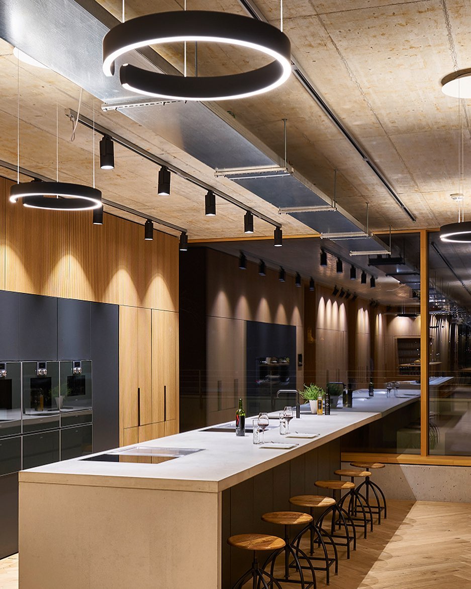 Zelaeora Modern Minimalist Chandelier - Letslighting