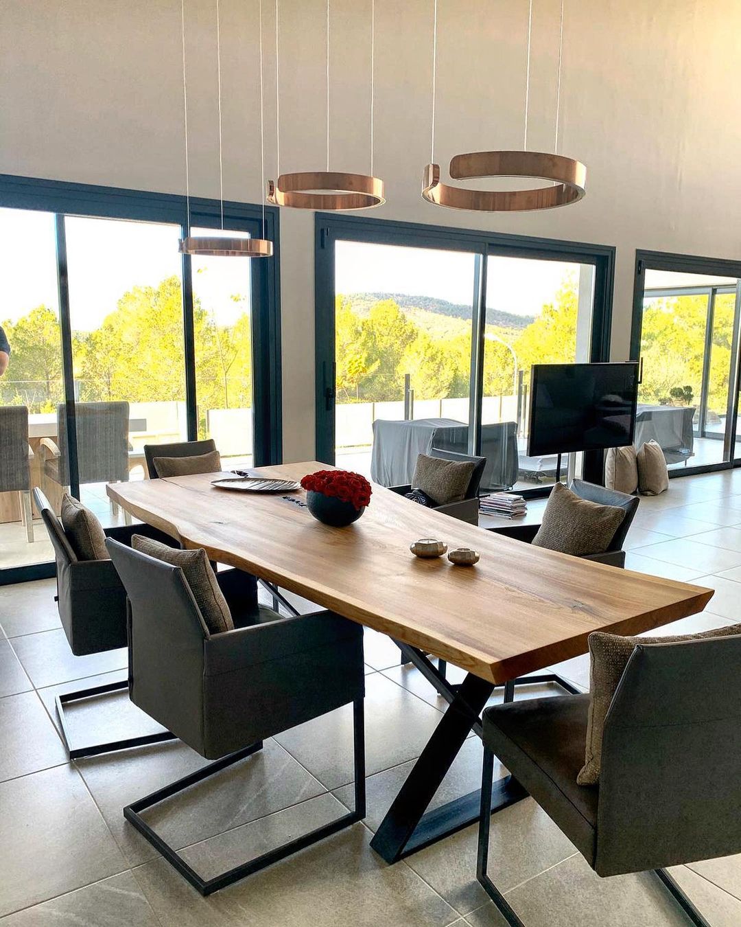 Zelaeora Modern Minimalist Chandelier - Letslighting