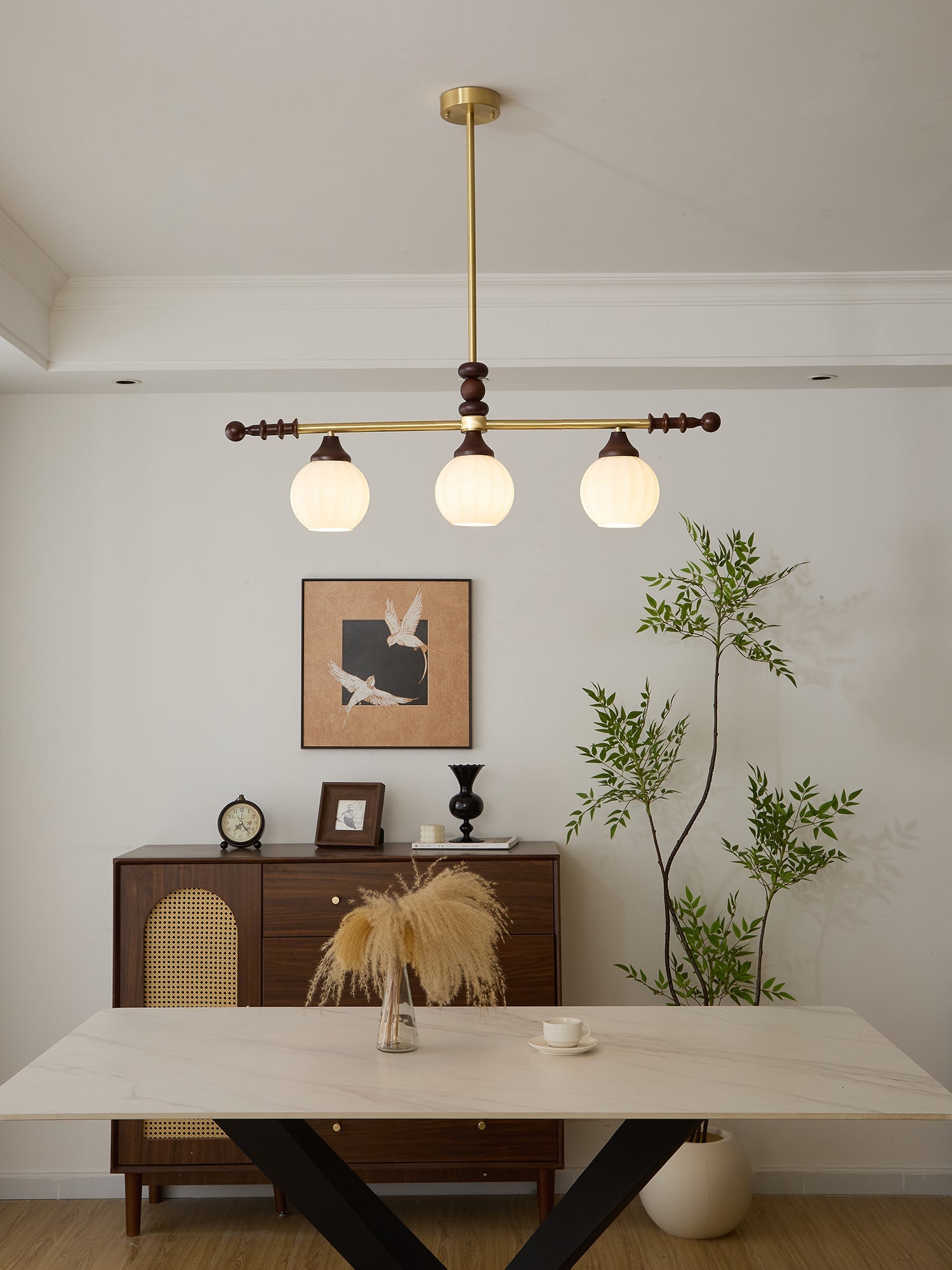 Vosole Traditional Elegance Vintage Wood Chandelier - Letslighting