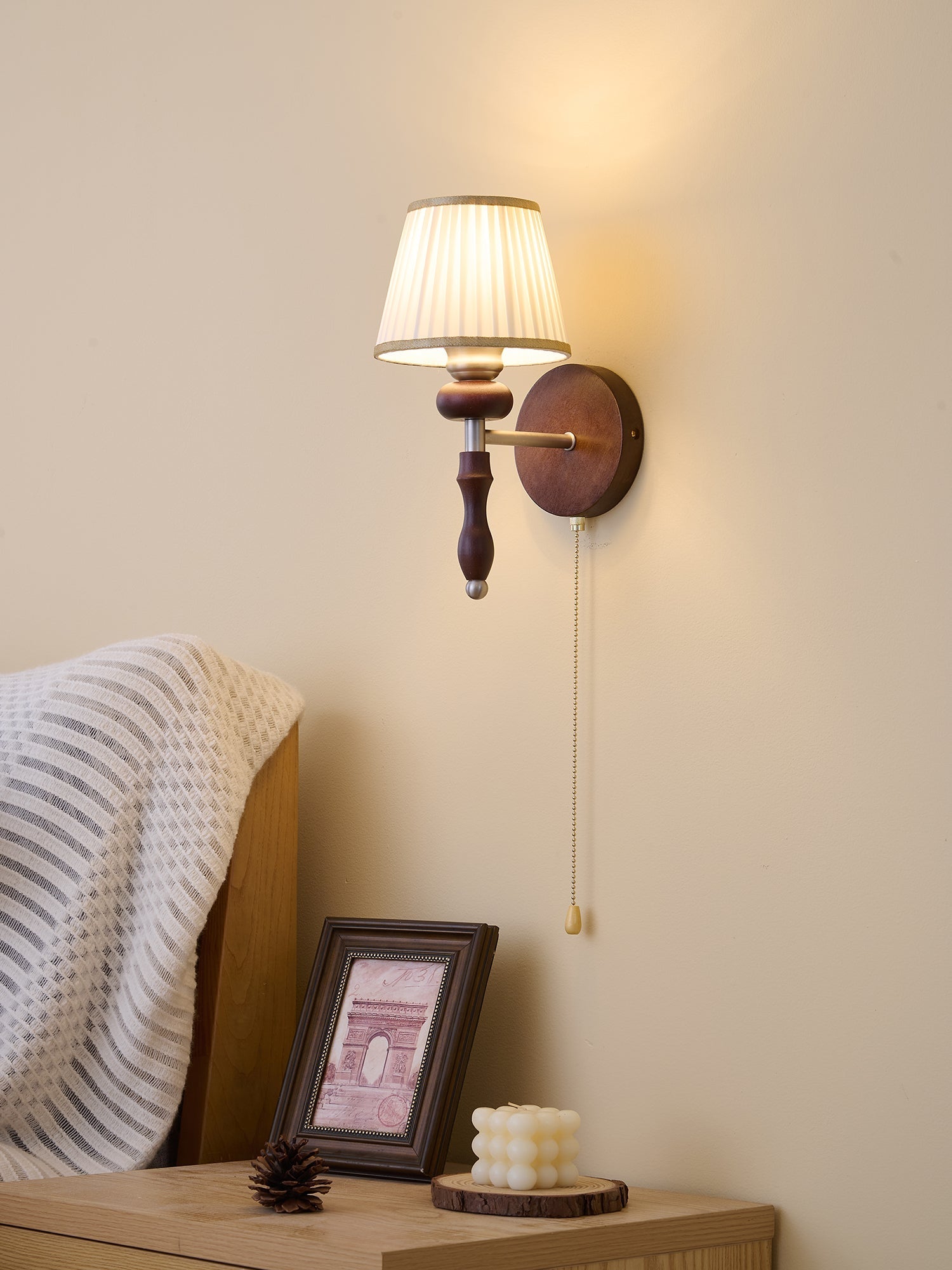Eshae Premium Nordic Art Fabric Wood Wall Lamp - Letslighting