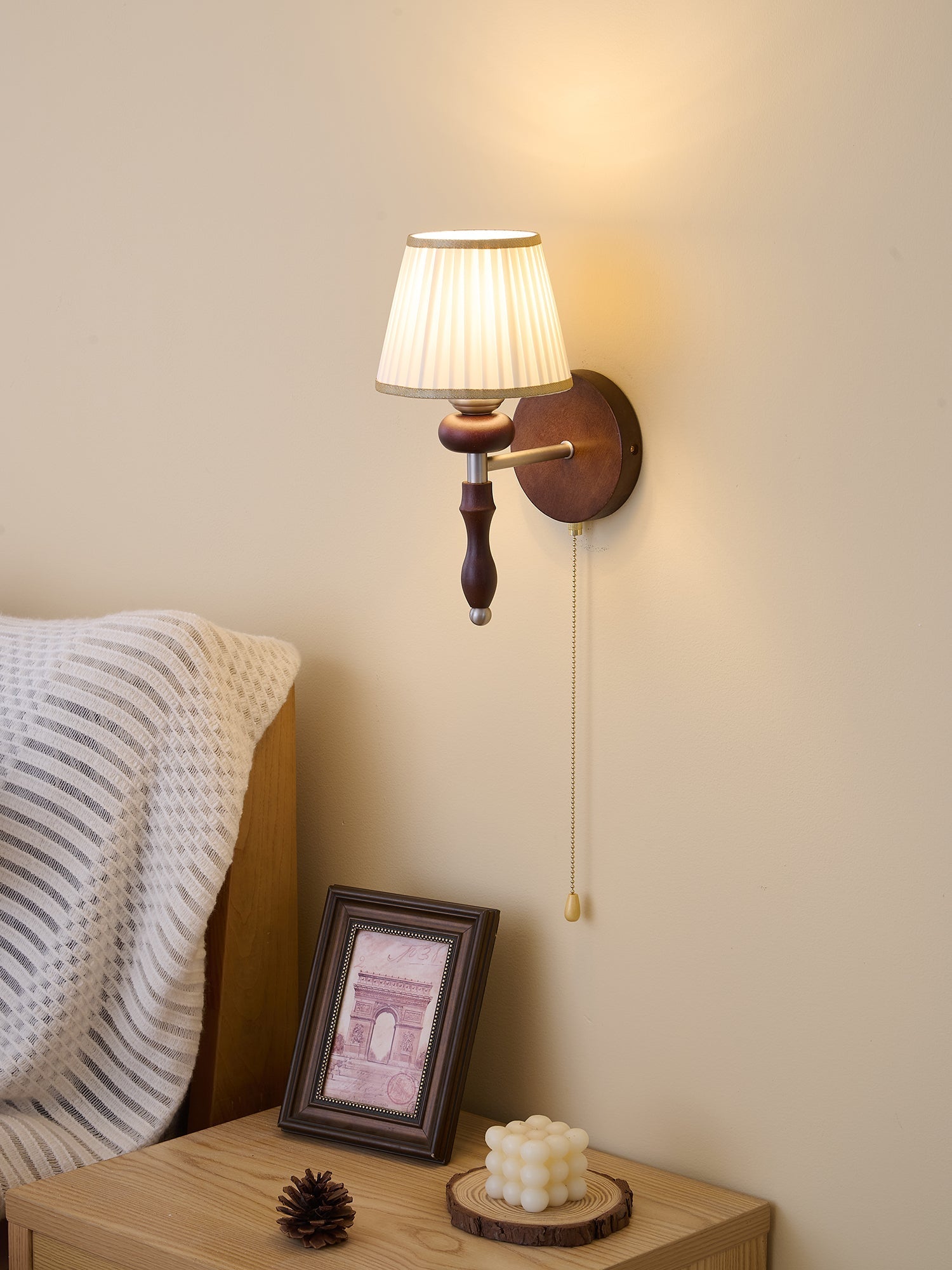 Eshae Premium Nordic Art Fabric Wood Wall Lamp - Letslighting
