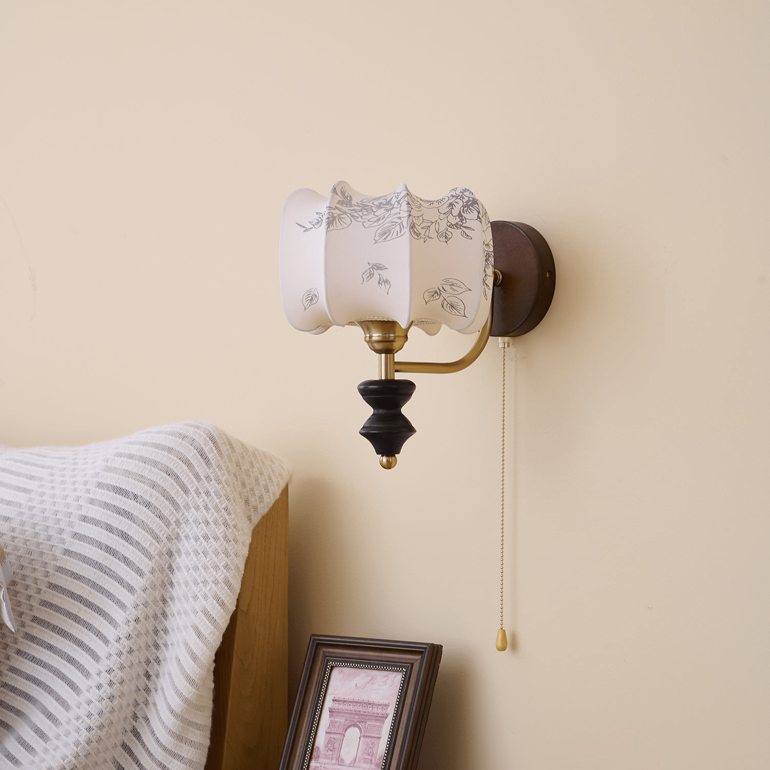 Eshae Premium Nordic Art Fabric Wood Wall Lamp - Letslighting