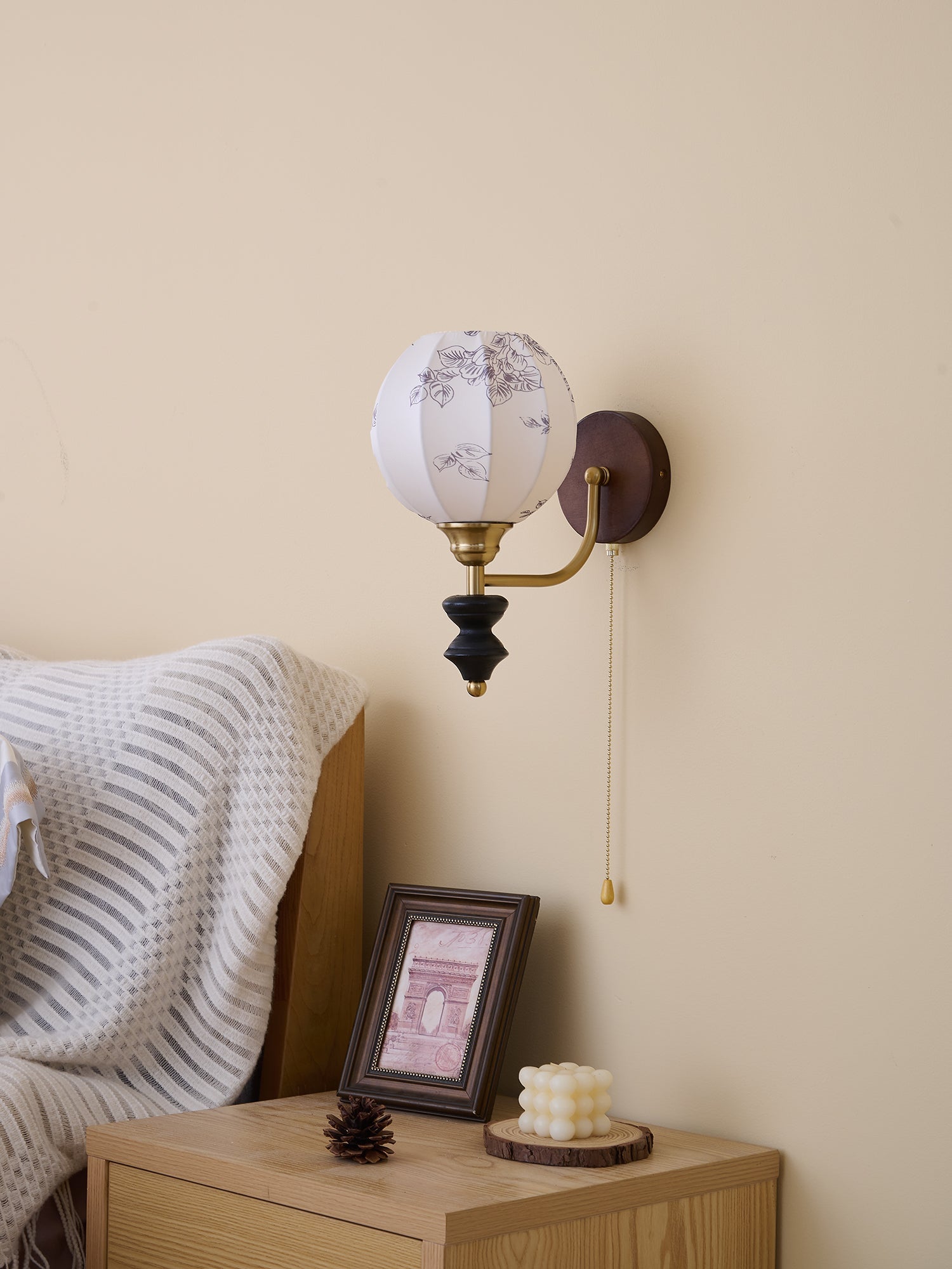 Eshae Premium Nordic Art Fabric Wood Wall Lamp - Letslighting