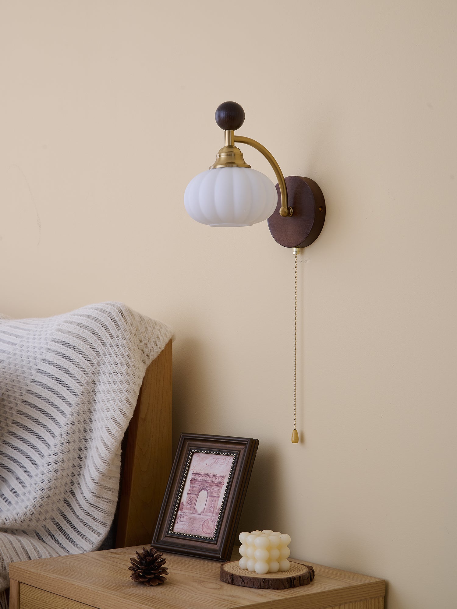 Eshae Premium Nordic Art Fabric Wood Wall Lamp - Letslighting