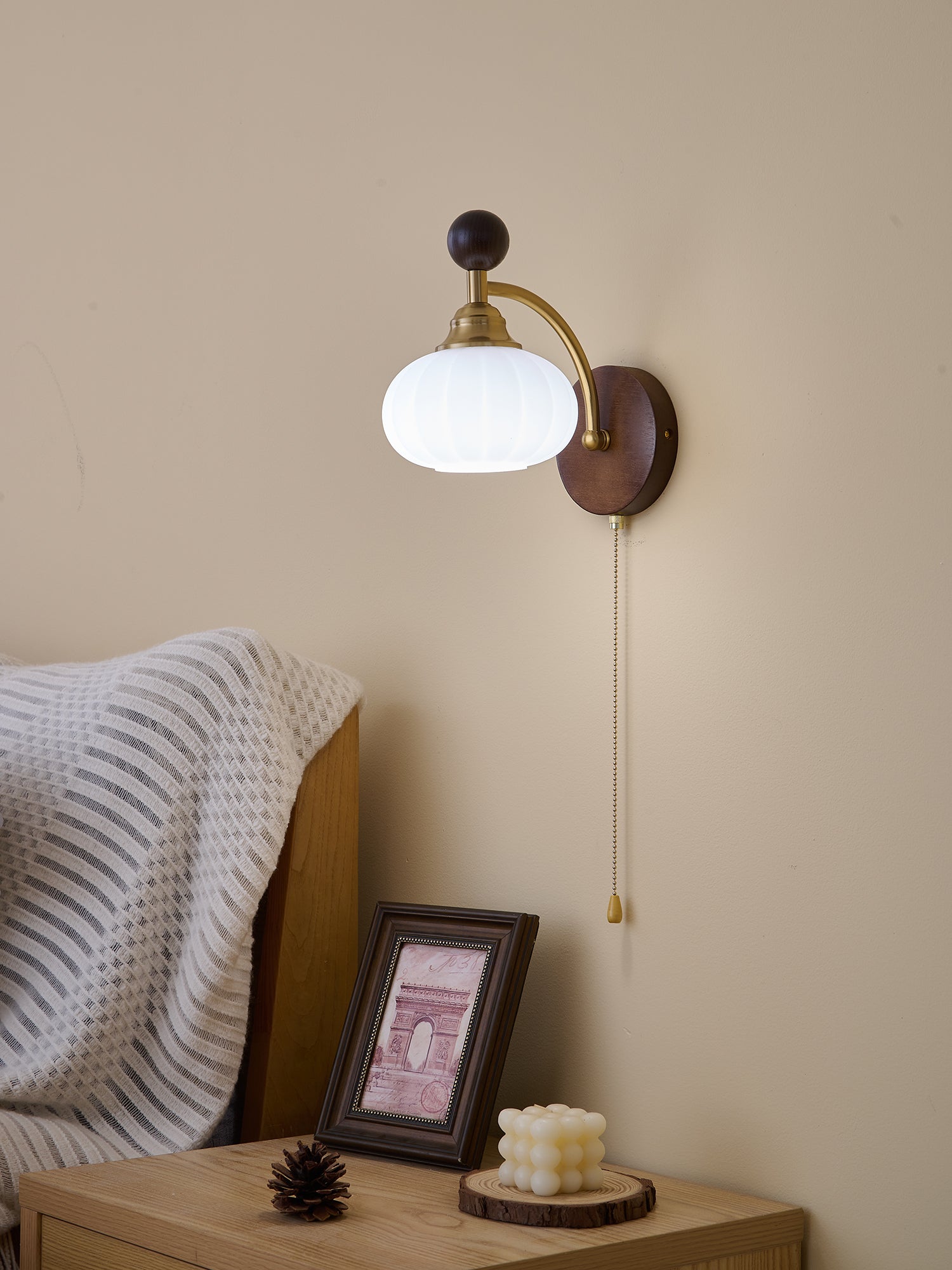 Eshae Premium Nordic Art Fabric Wood Wall Lamp - Letslighting