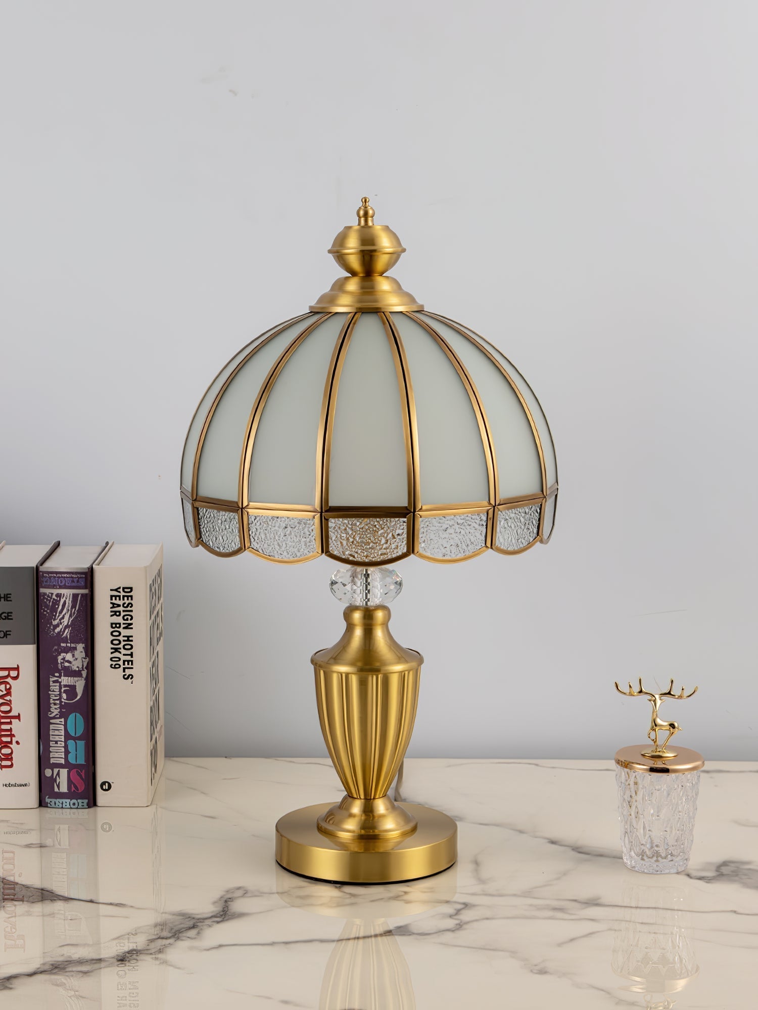 Opaline Glass Classic Table Lamp - Letslighting