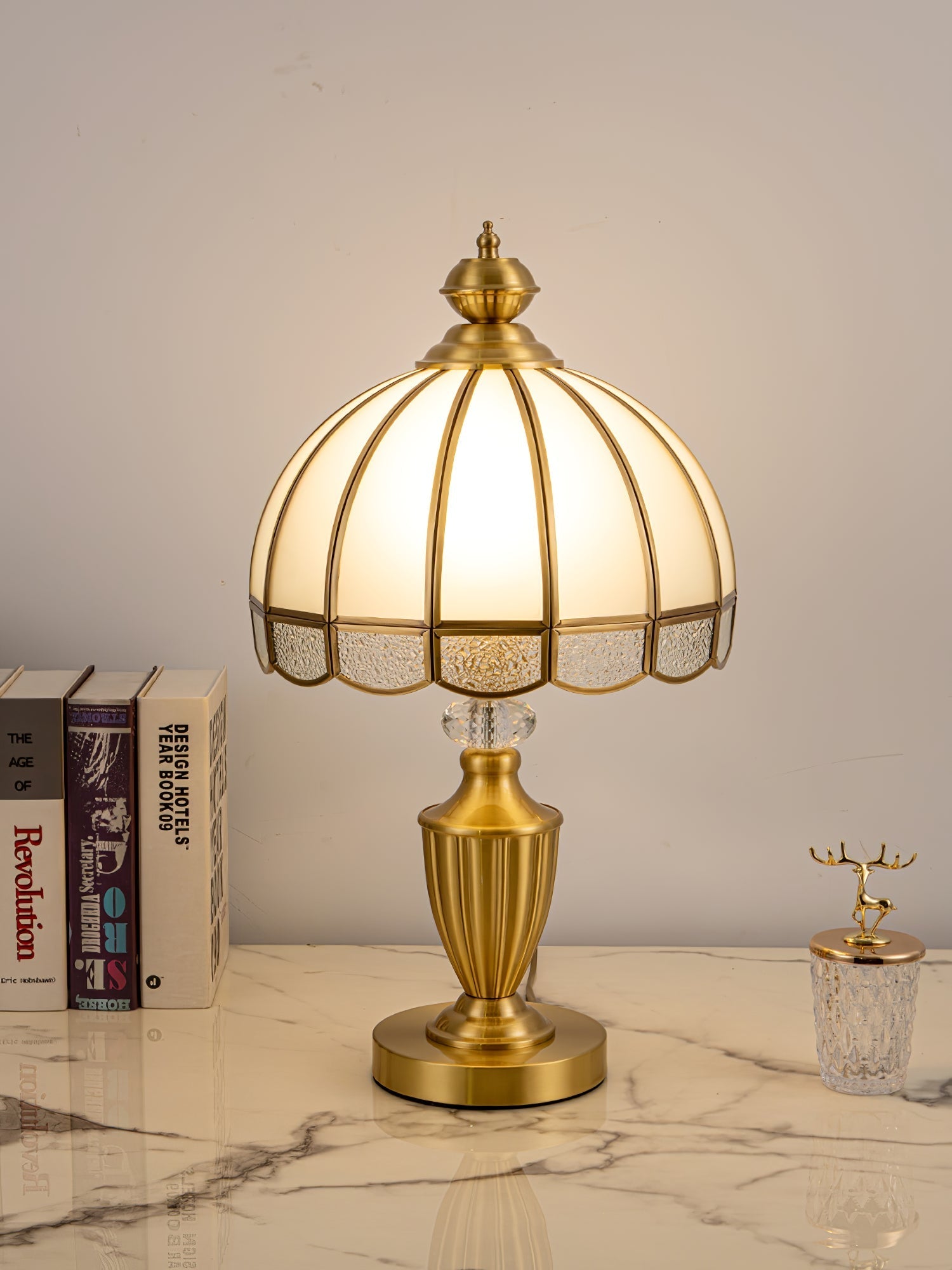 Opaline Glass Classic Table Lamp - Letslighting