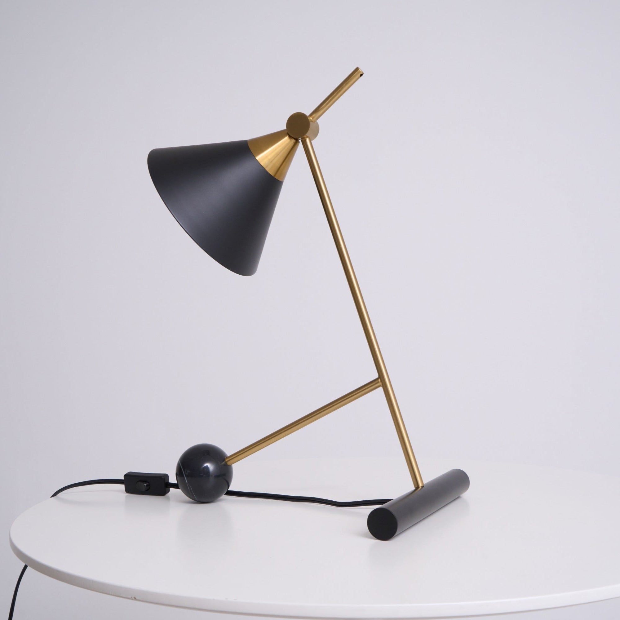 Zephyre Marble Geometric Table Lamp - Letslighting