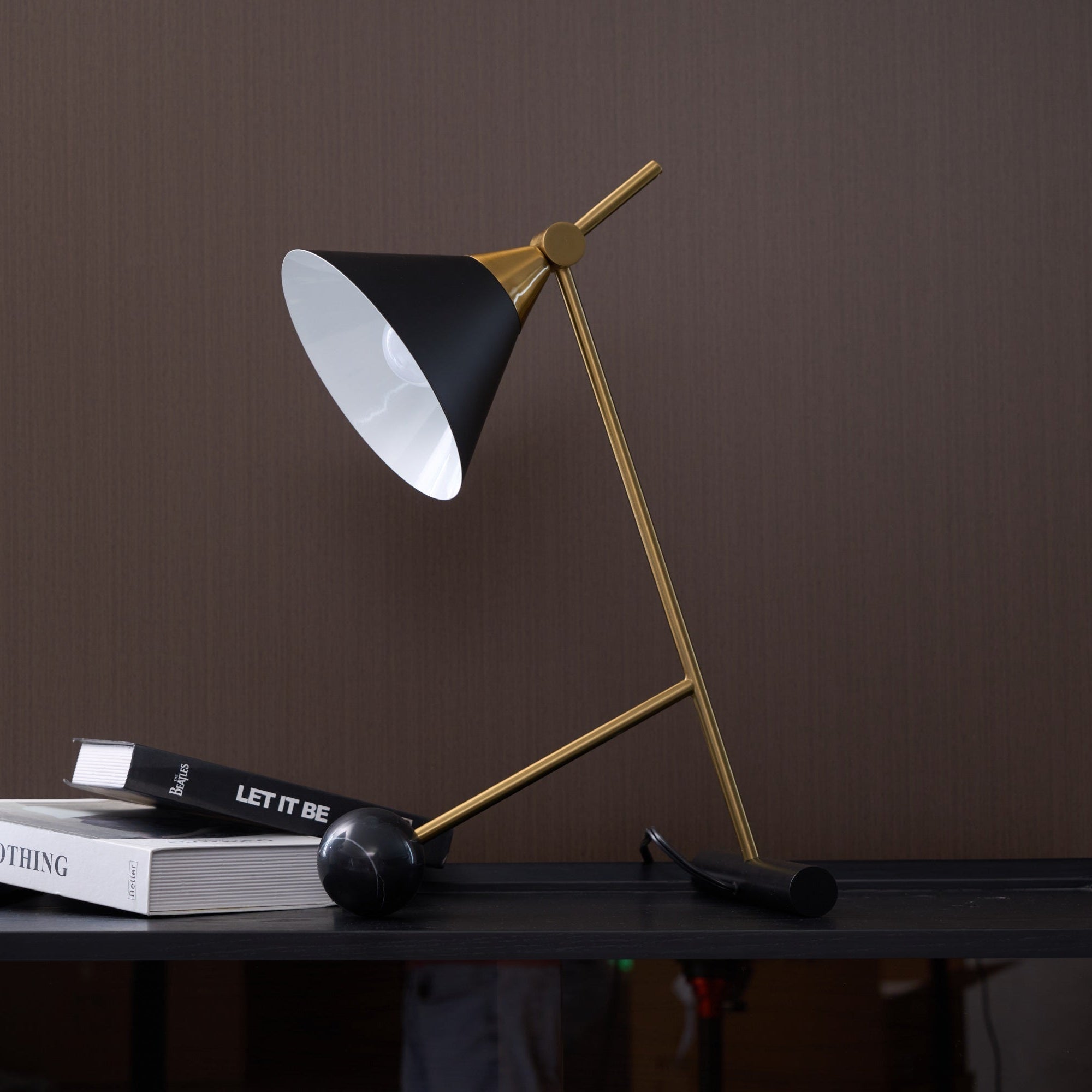 Zephyre Marble Geometric Table Lamp - Letslighting