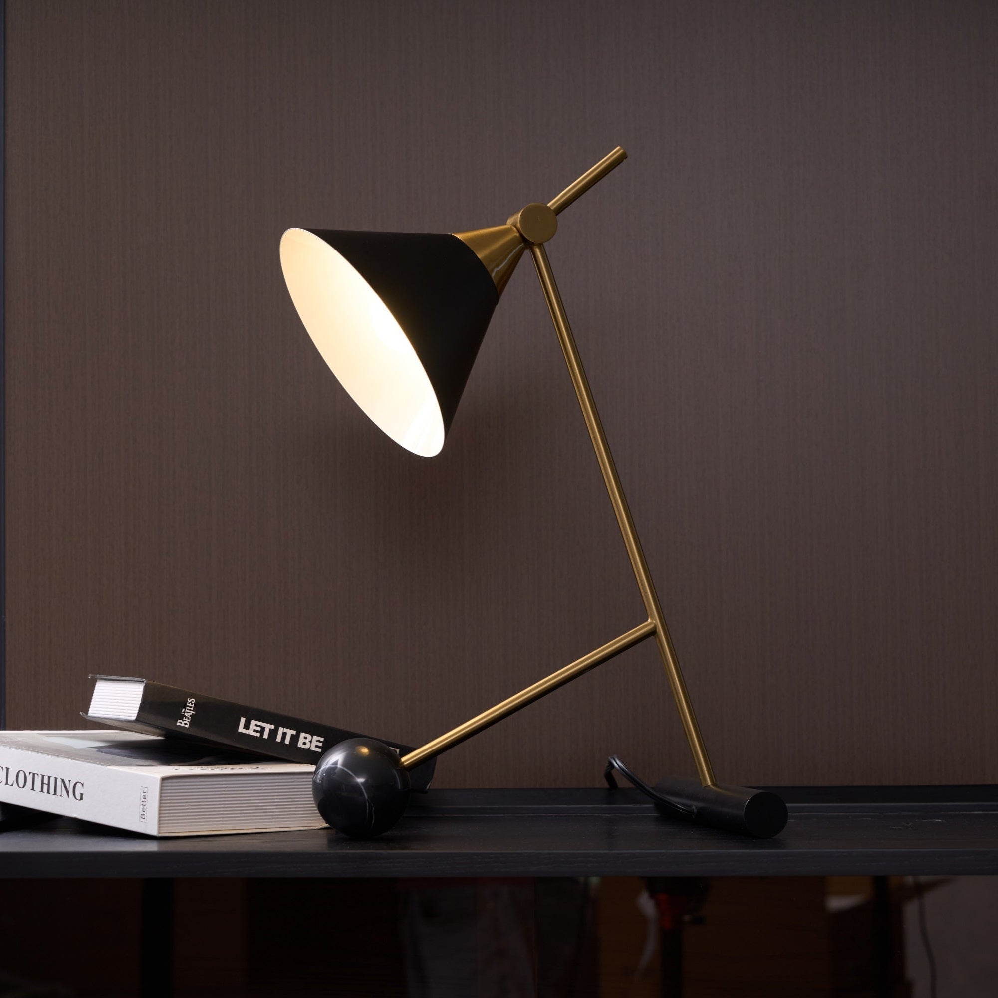 Zephyre Marble Geometric Table Lamp - Letslighting