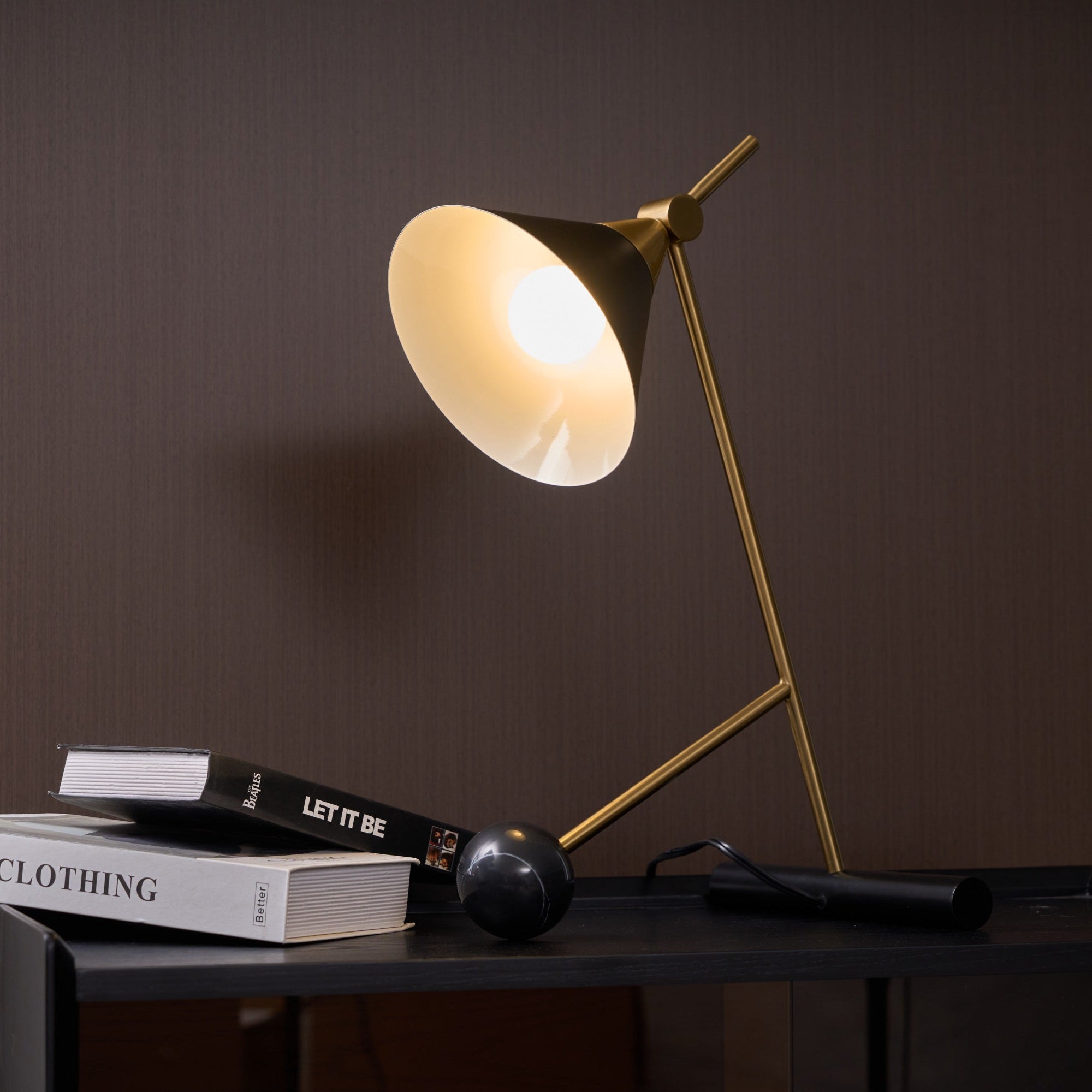 Zephyre Marble Geometric Table Lamp - Letslighting