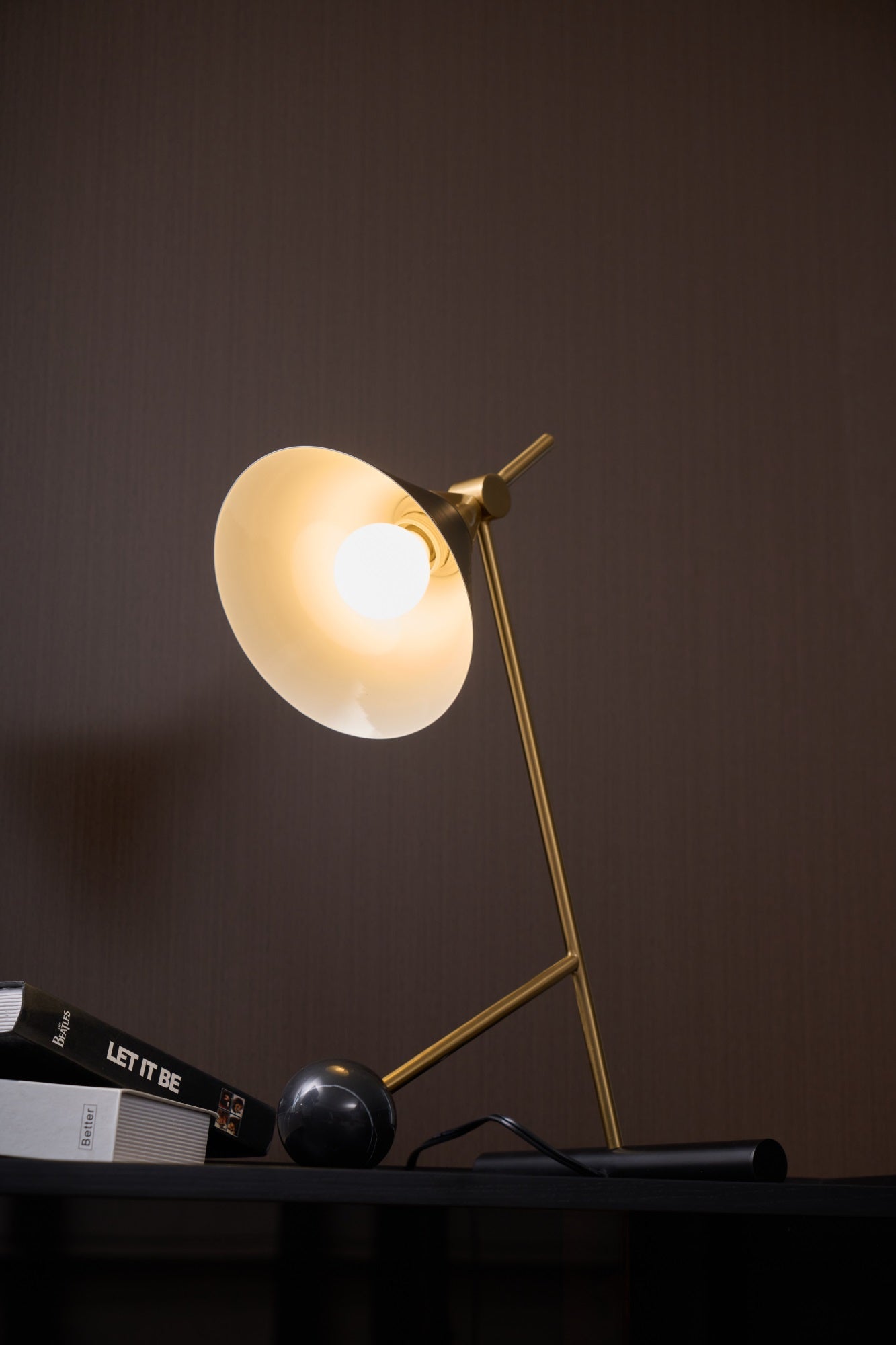 Zephyre Marble Geometric Table Lamp - Letslighting