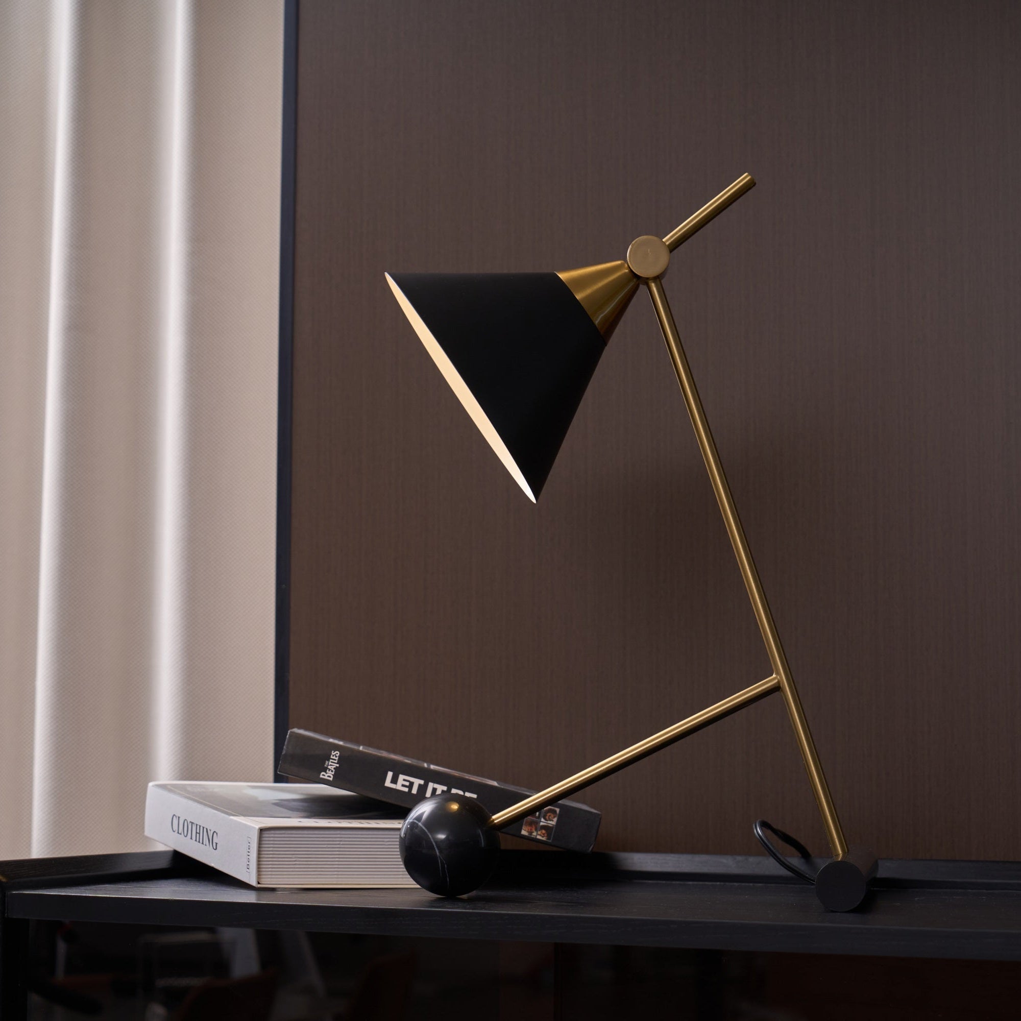 Zephyre Marble Geometric Table Lamp - Letslighting