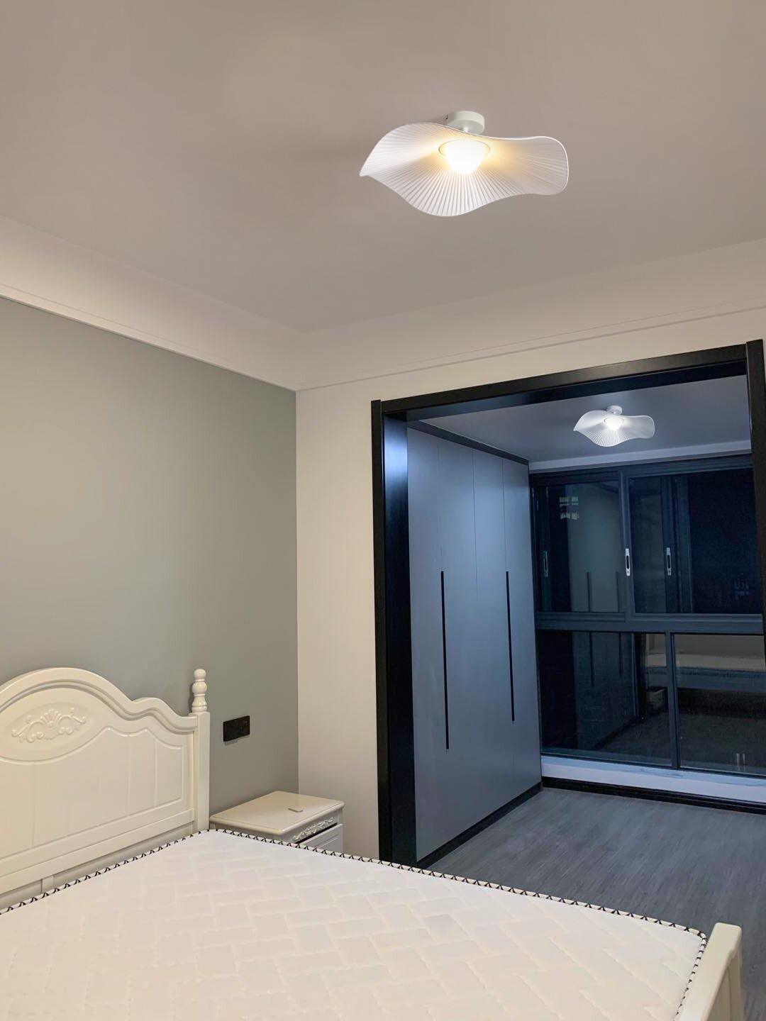 Lustra Ceiling Light for Cozy Living Room or Bedroom - Letslighting