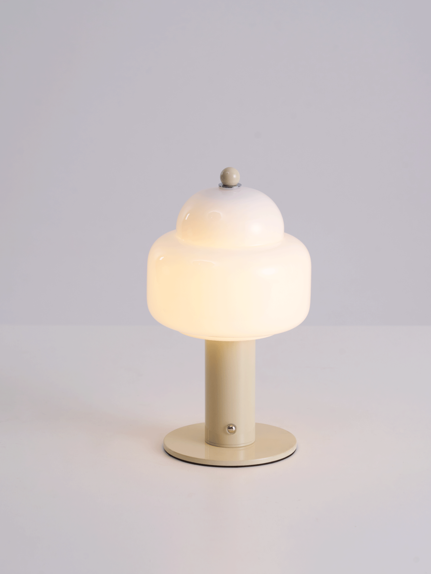 Poppy Modern Table Lamp - Letslighting