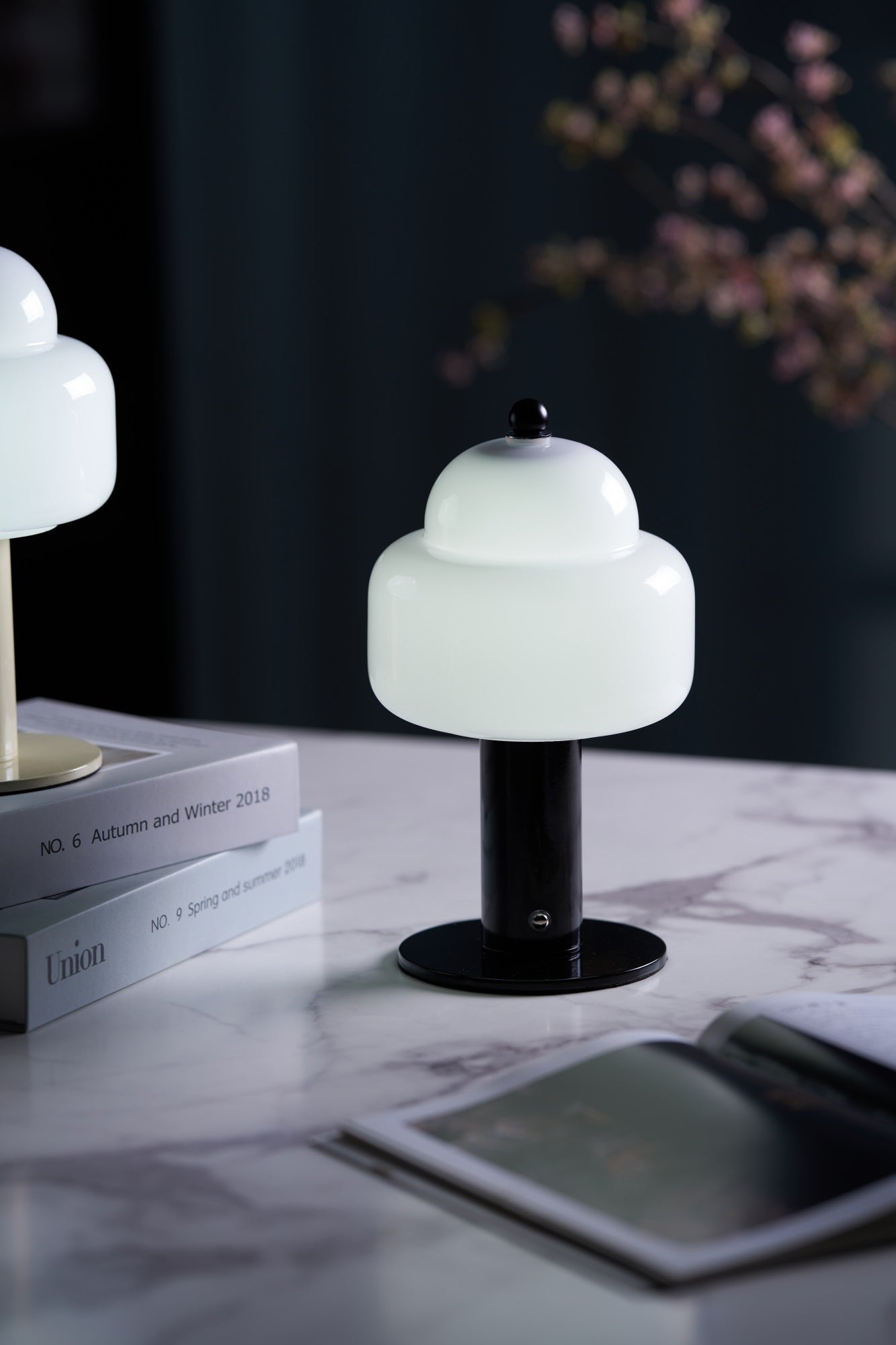 Poppy Modern Table Lamp - Letslighting