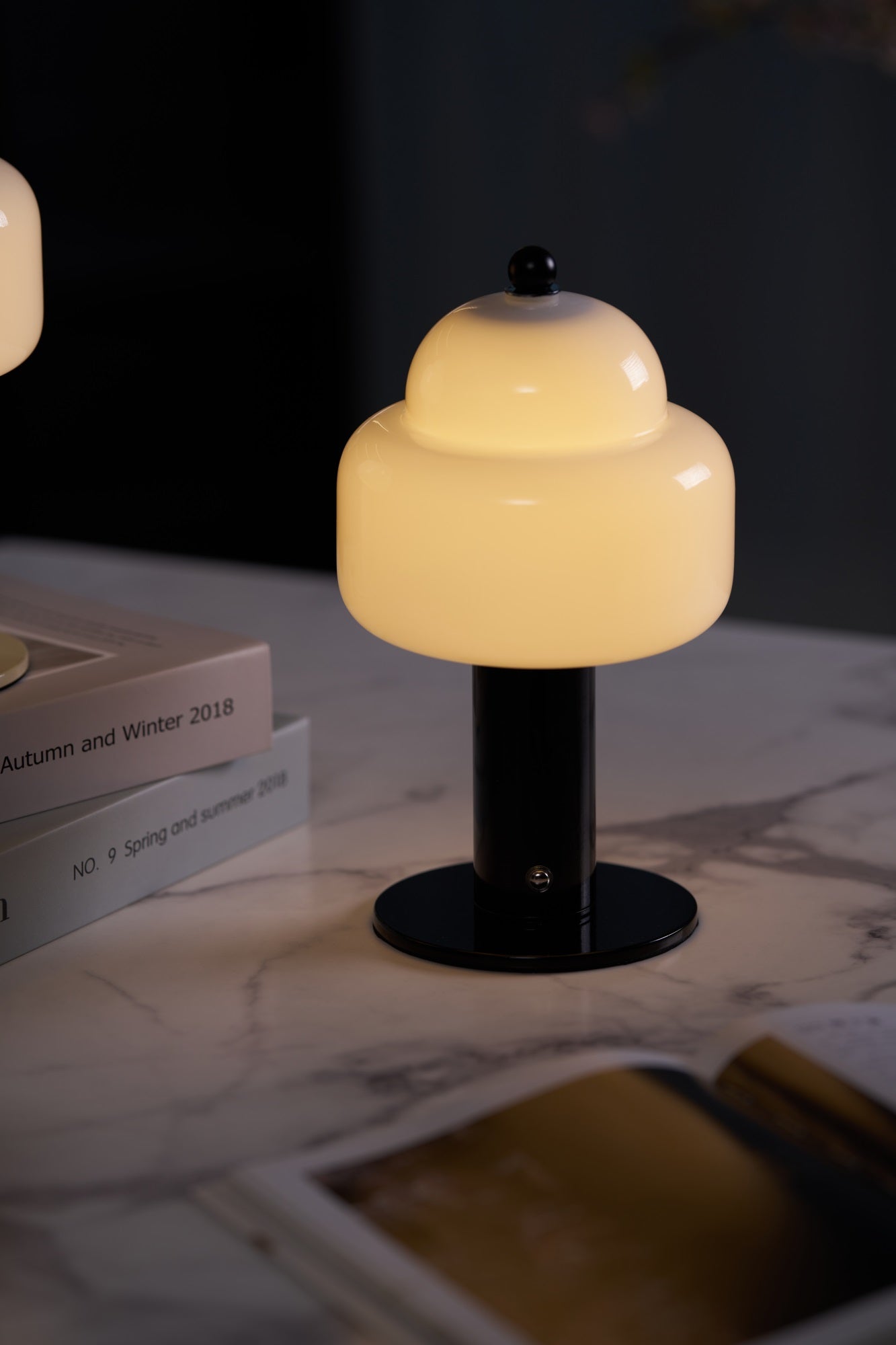 Poppy Modern Table Lamp - Letslighting
