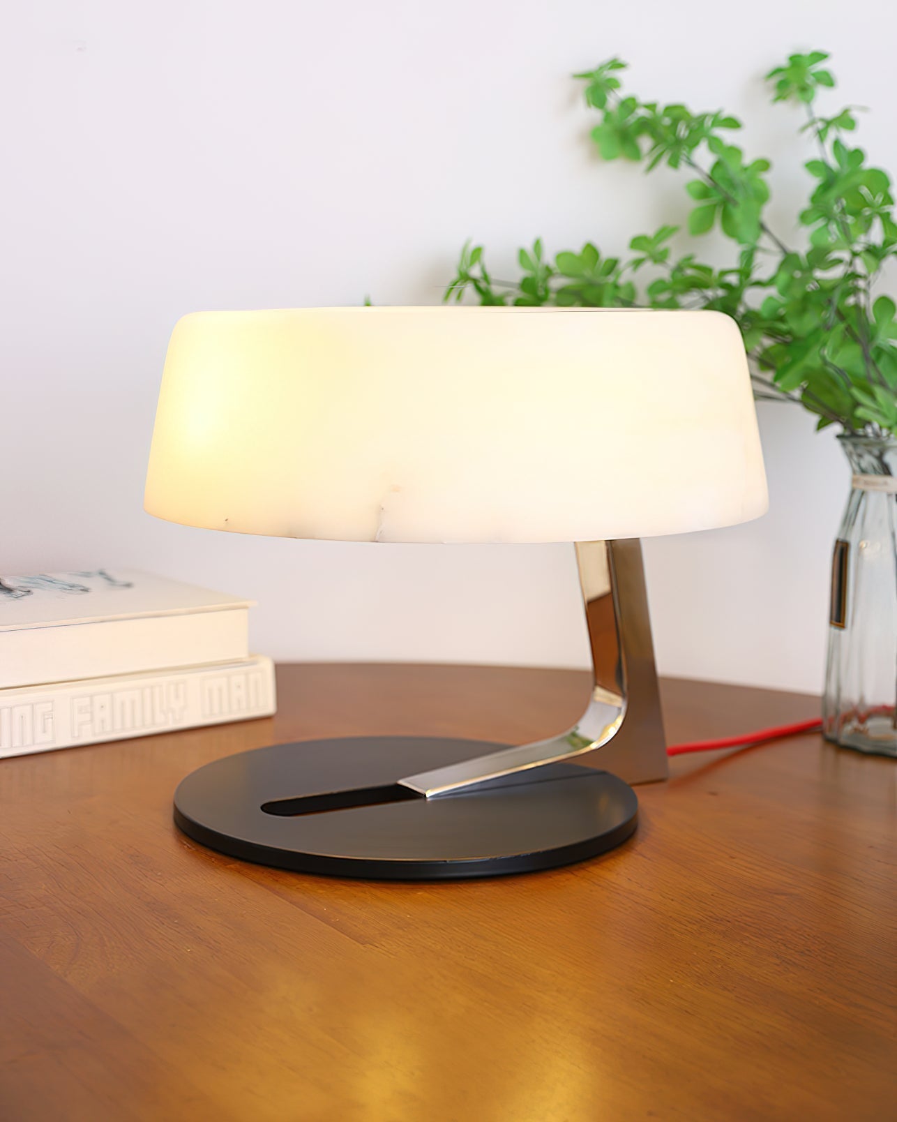 Nysolora Dome Alabaster Table Lamp - Letslighting